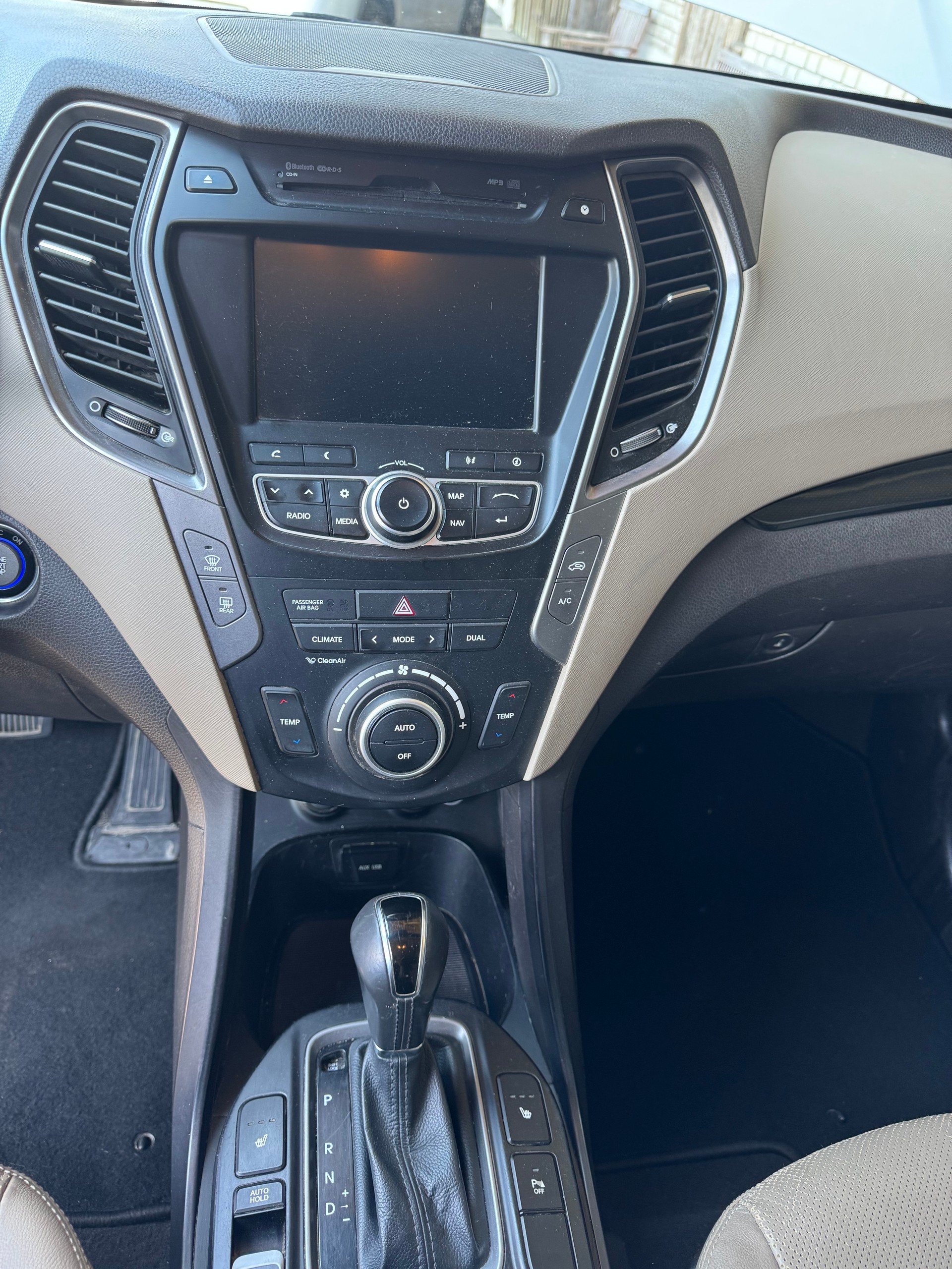 HYUNDAI Santa Fe 2.2 CRDI Amplia 4WD Automatic-image-15