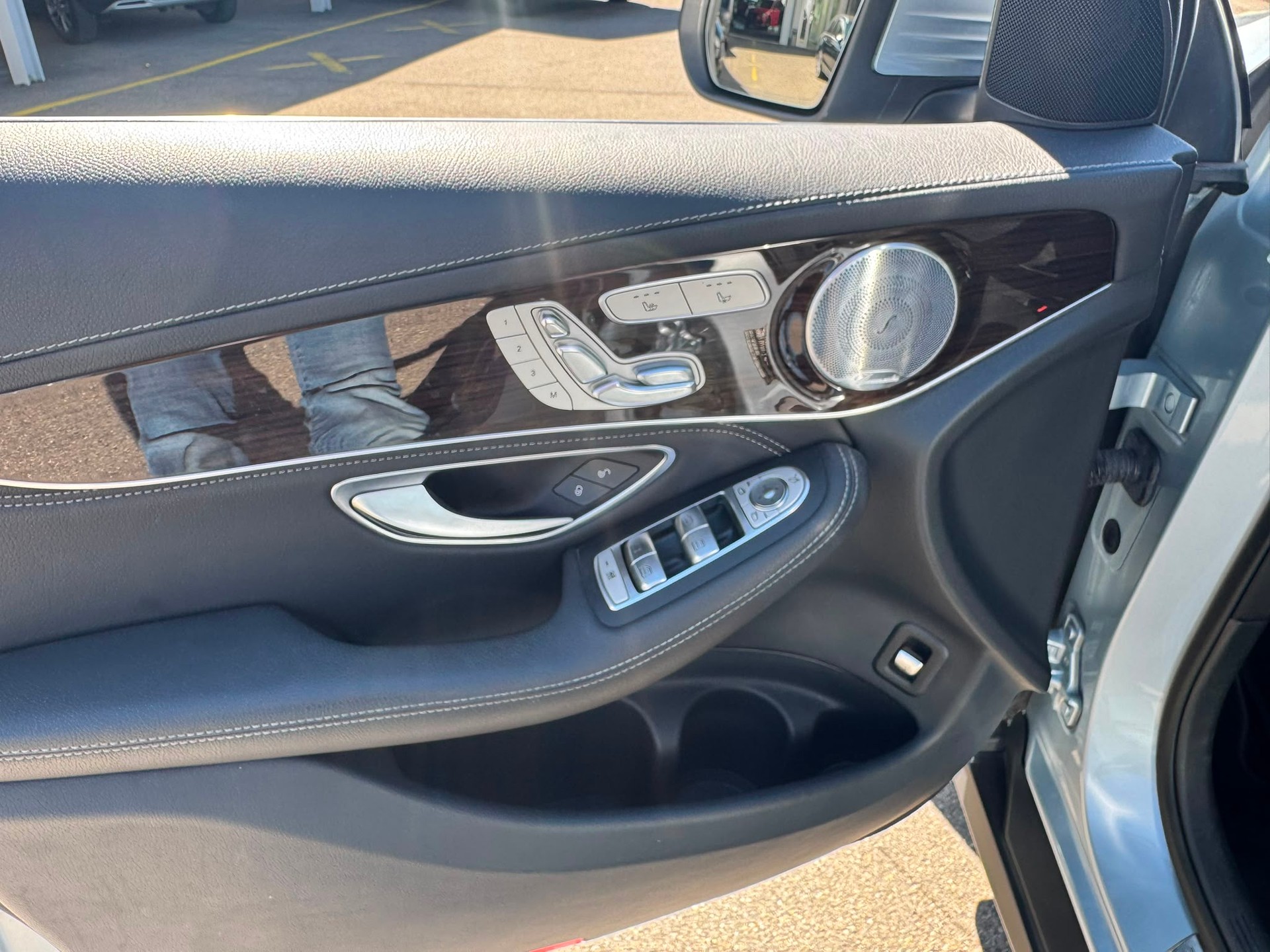 MERCEDES-BENZ GLC 350 e Exclusive 4Matic 7G-Tronic-image-15