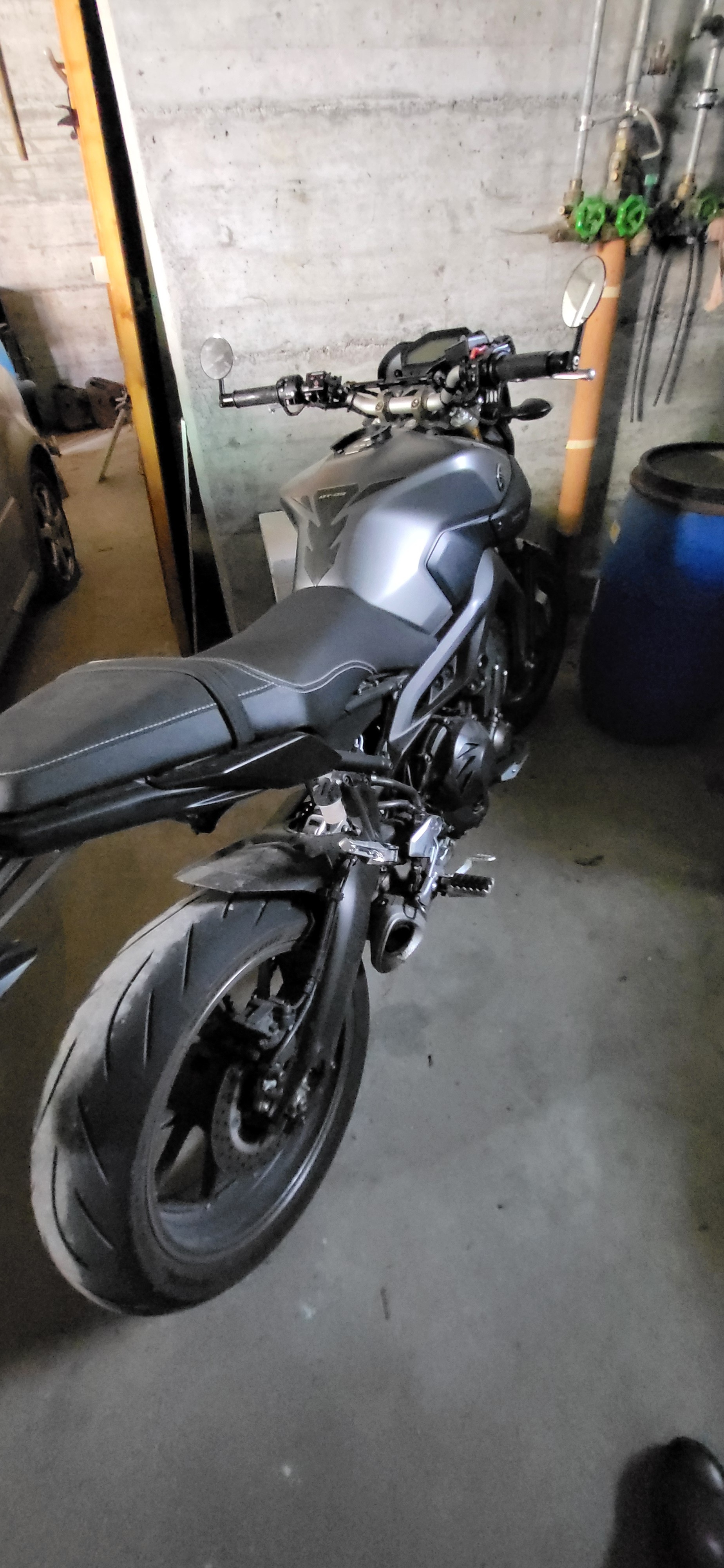 YAMAHA MT-09 ABS-image-0