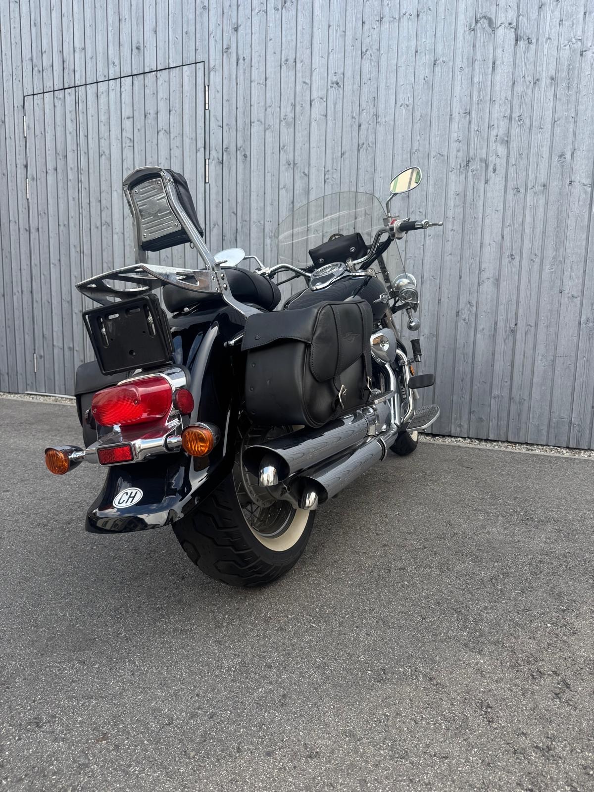 SUZUKI VL 800 Intruder Volusia-image-5