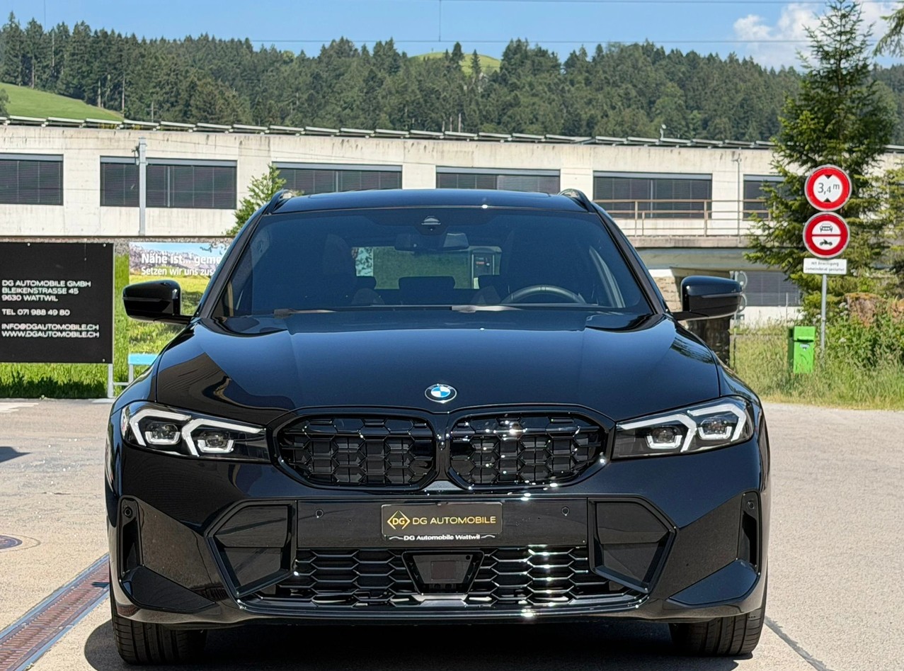 BMW 330i Touring xDrive Steptronic M Sport *Elektr. Anhängerkupplung**Panoramadach**Shadow-Line**Live Cockpit**245PS**Jahrgang 2026*-showroom-element-2