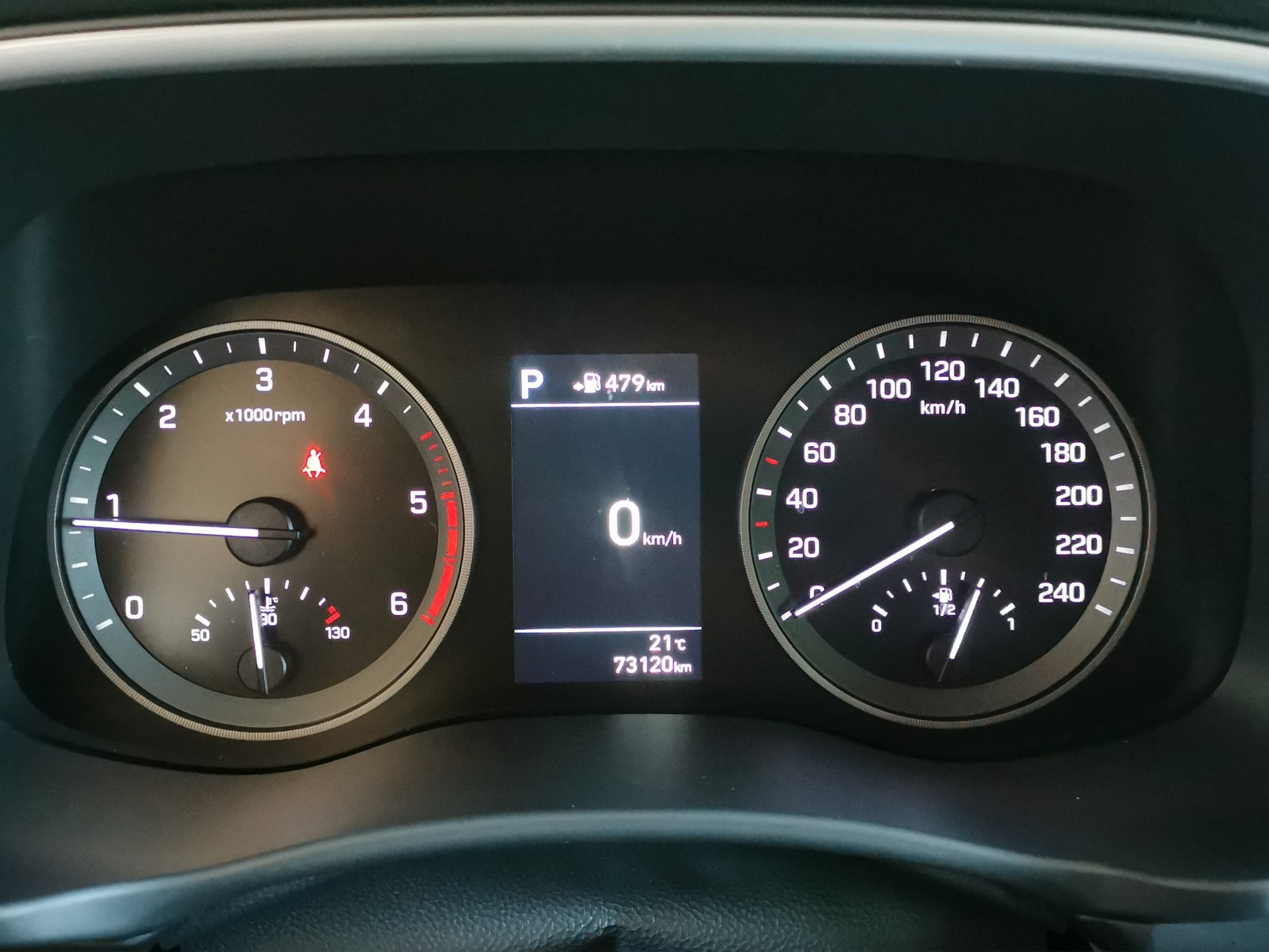 HYUNDAI Tucson 1.6 CRDI Vertex Mild Hybrid 4WD DCT-image-19