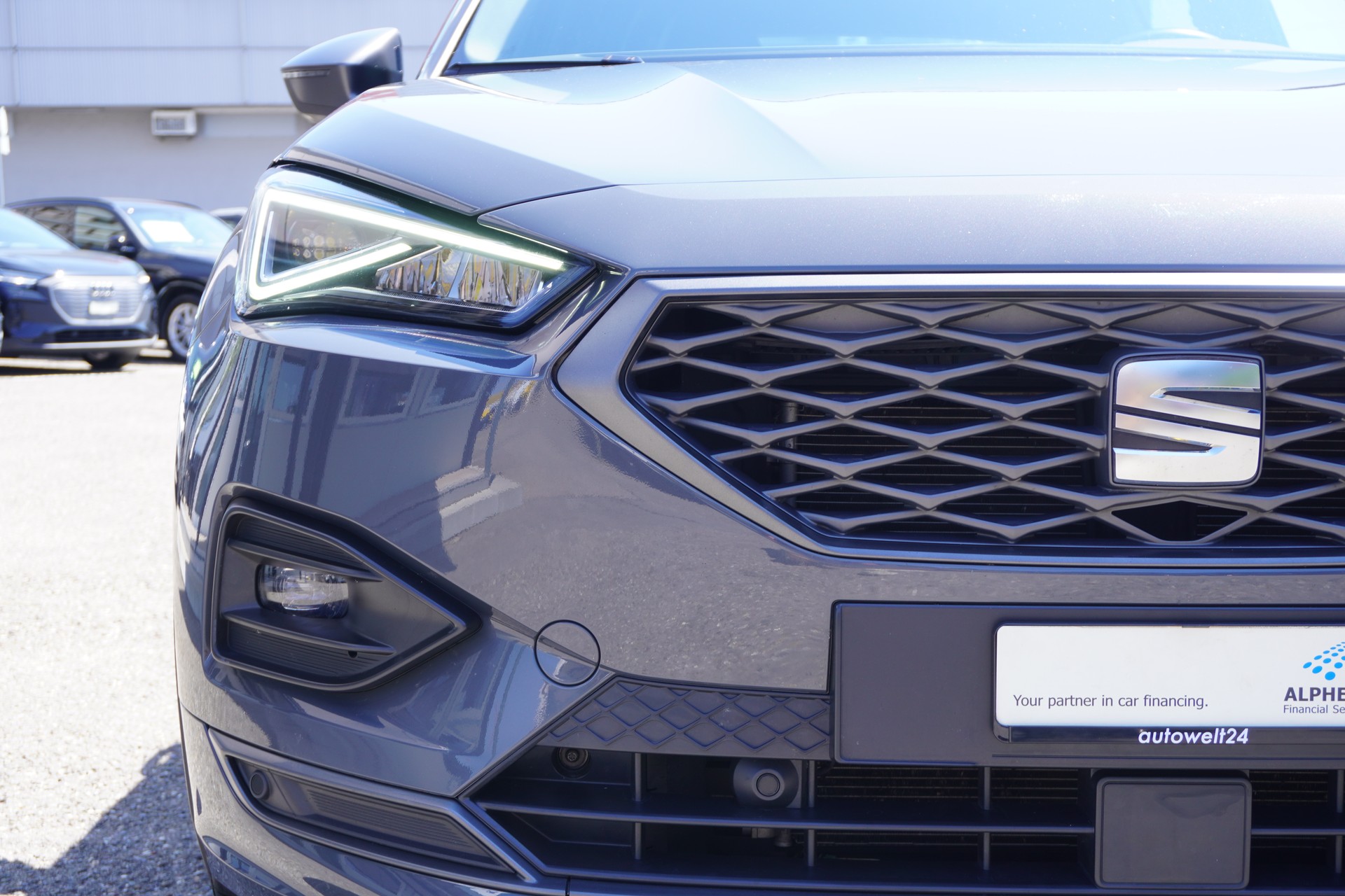 SEAT Tarraco 2.0TSI FR 4Drive DSG 7-PLÄTZER!!!-image-40