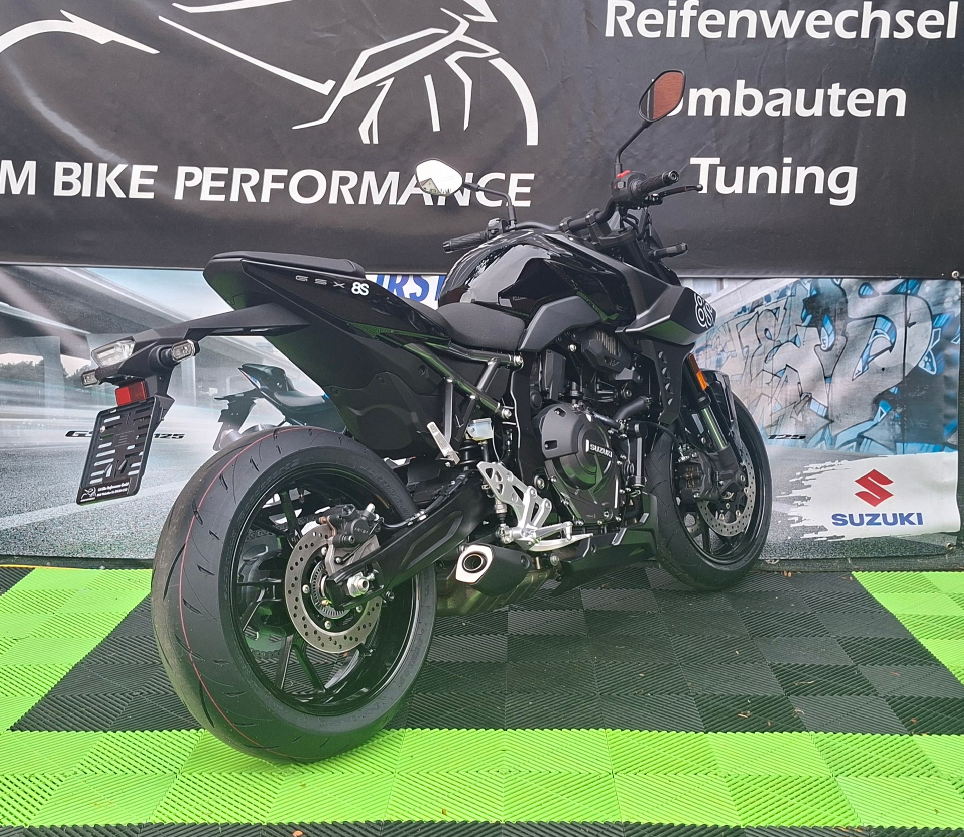 SUZUKI GSX 8 S (35kW)-image-7