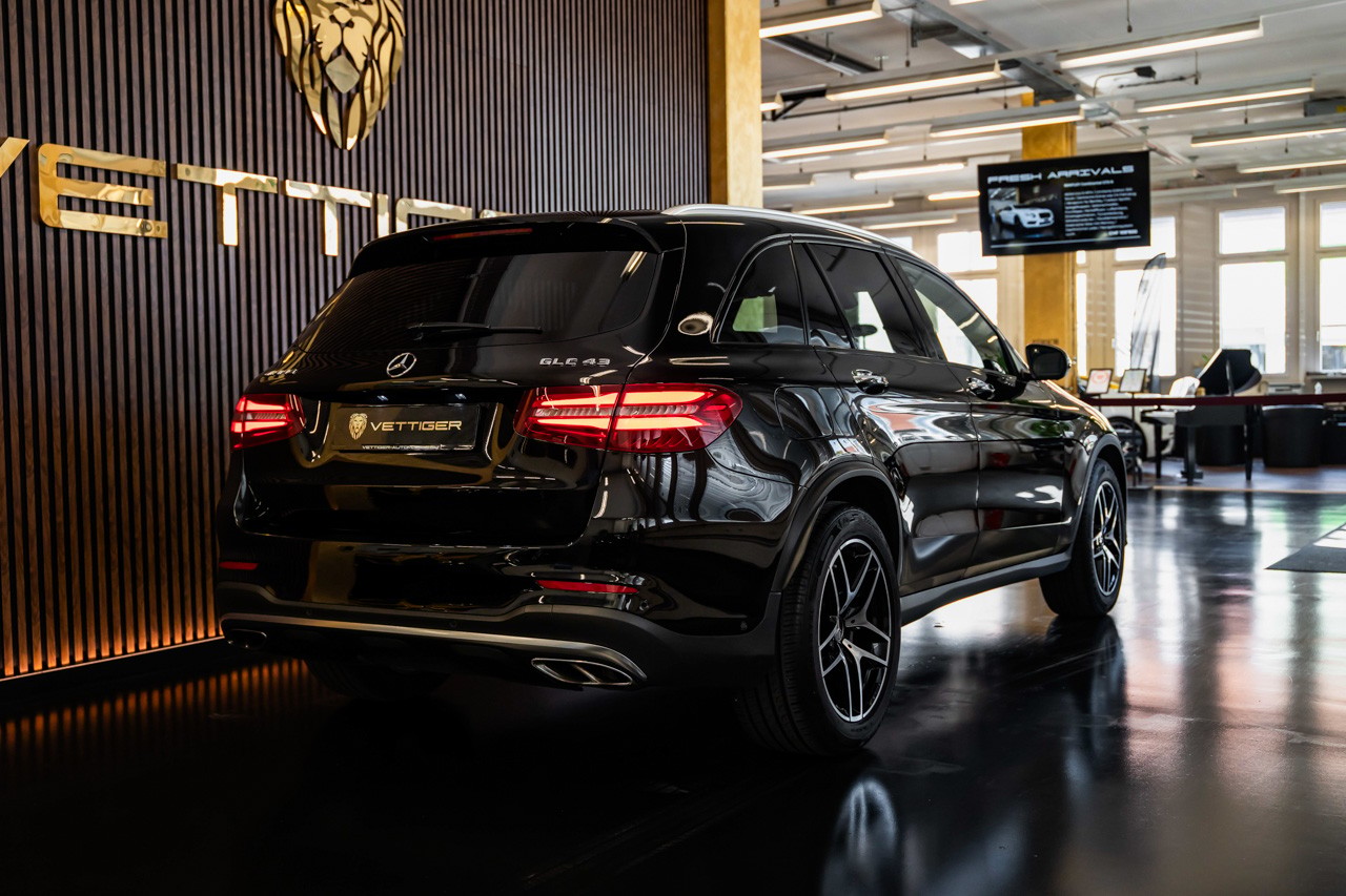 MERCEDES-BENZ GLC 43 AMG 4Matic 9G-Tronic-image-6