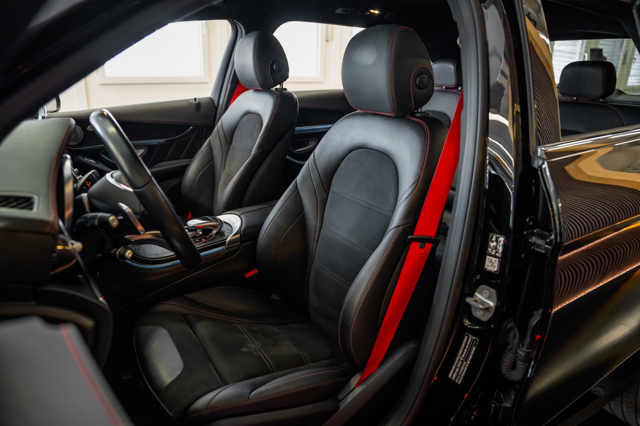 MERCEDES-BENZ GLC 43 AMG 4Matic 9G-Tronic-image-12