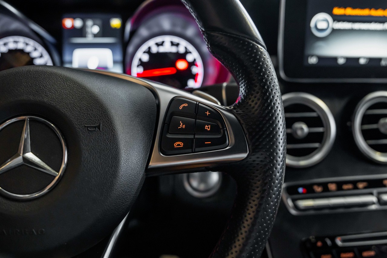 MERCEDES-BENZ GLC 43 AMG 4Matic 9G-Tronic-image-30