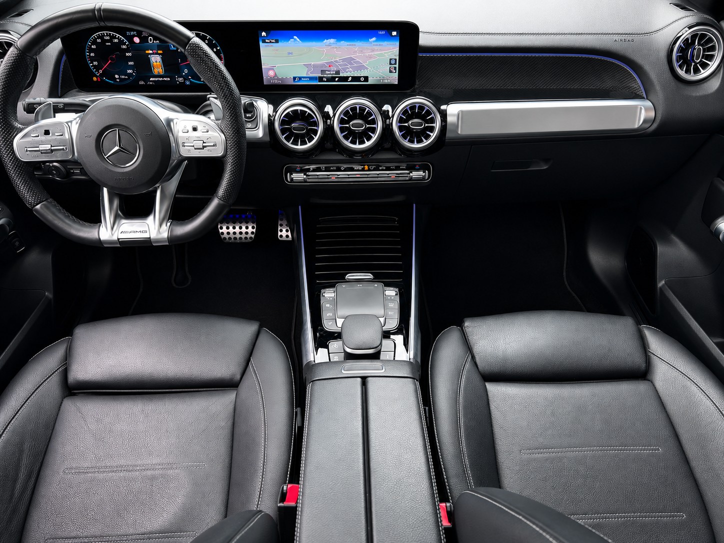 MERCEDES-BENZ GLB 35 AMG 4matic* 7 Sitze * CH FAHRZEUG *-image-8