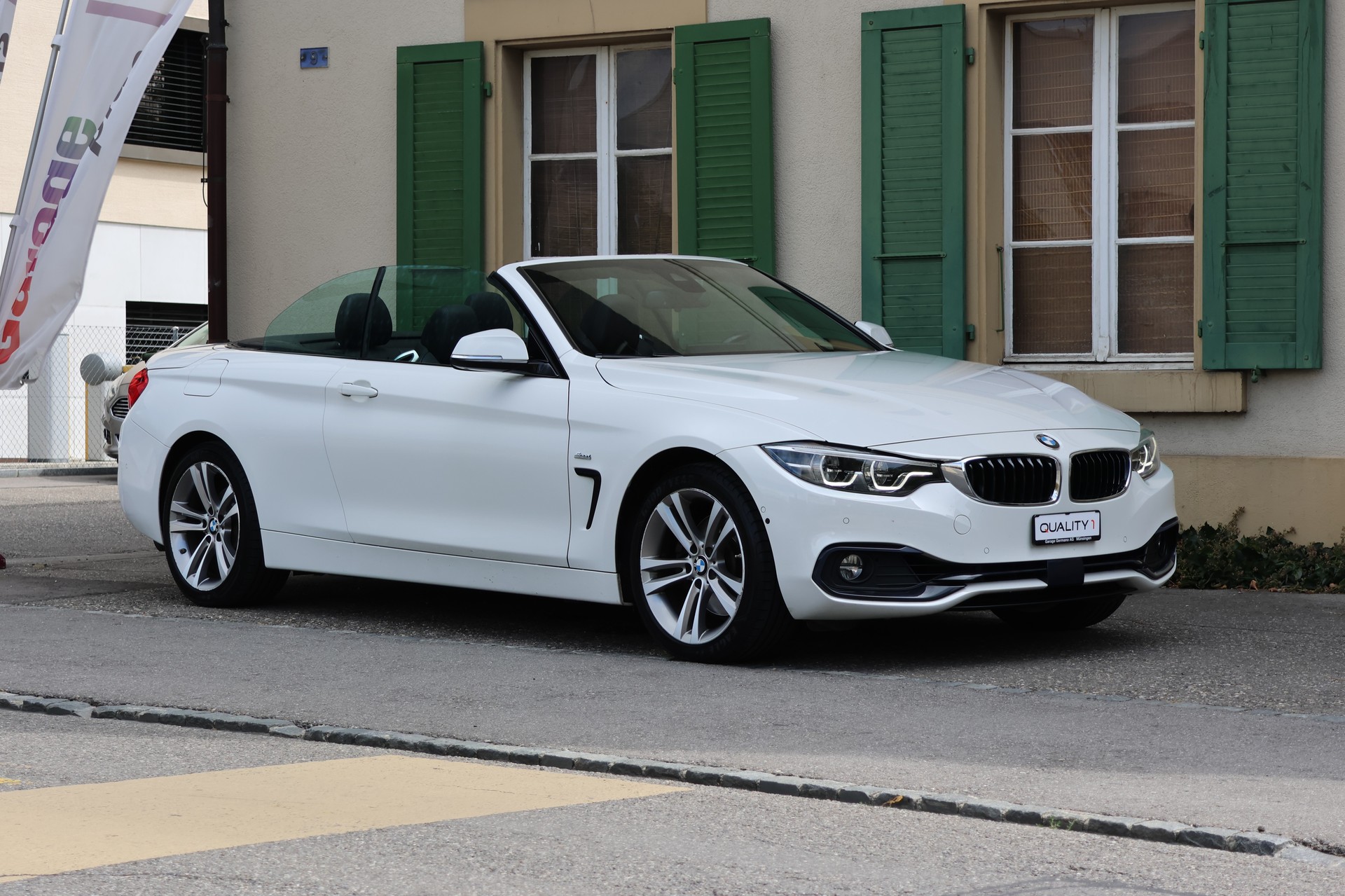 BMW 430i Cabriolet xDrive Sport Line Steptronic-showroom-element-3