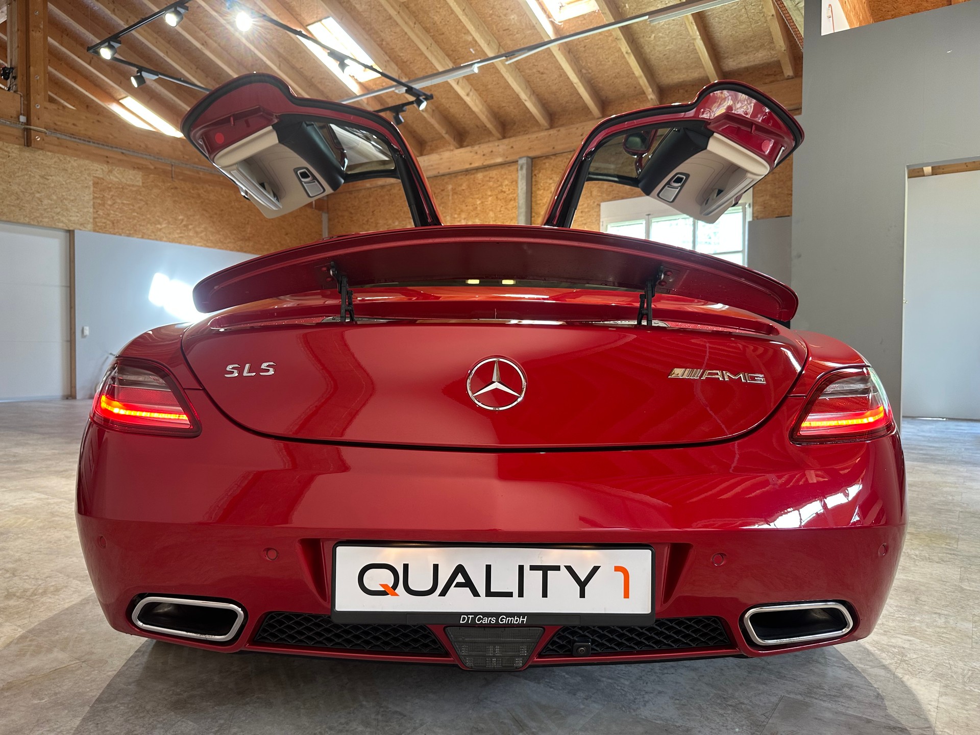 MERCEDES-BENZ SLS 63 AMG Speedshift / Originalzustand-image-10