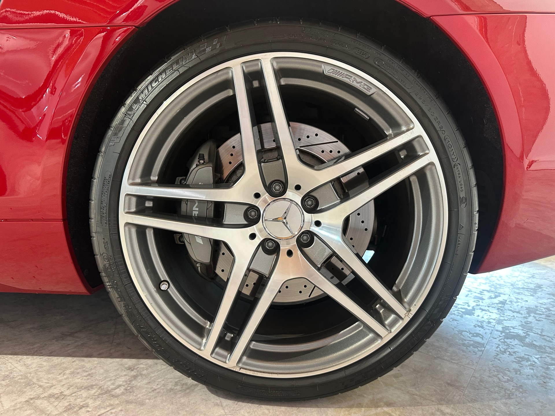 MERCEDES-BENZ SLS 63 AMG Speedshift / Originalzustand-image-28