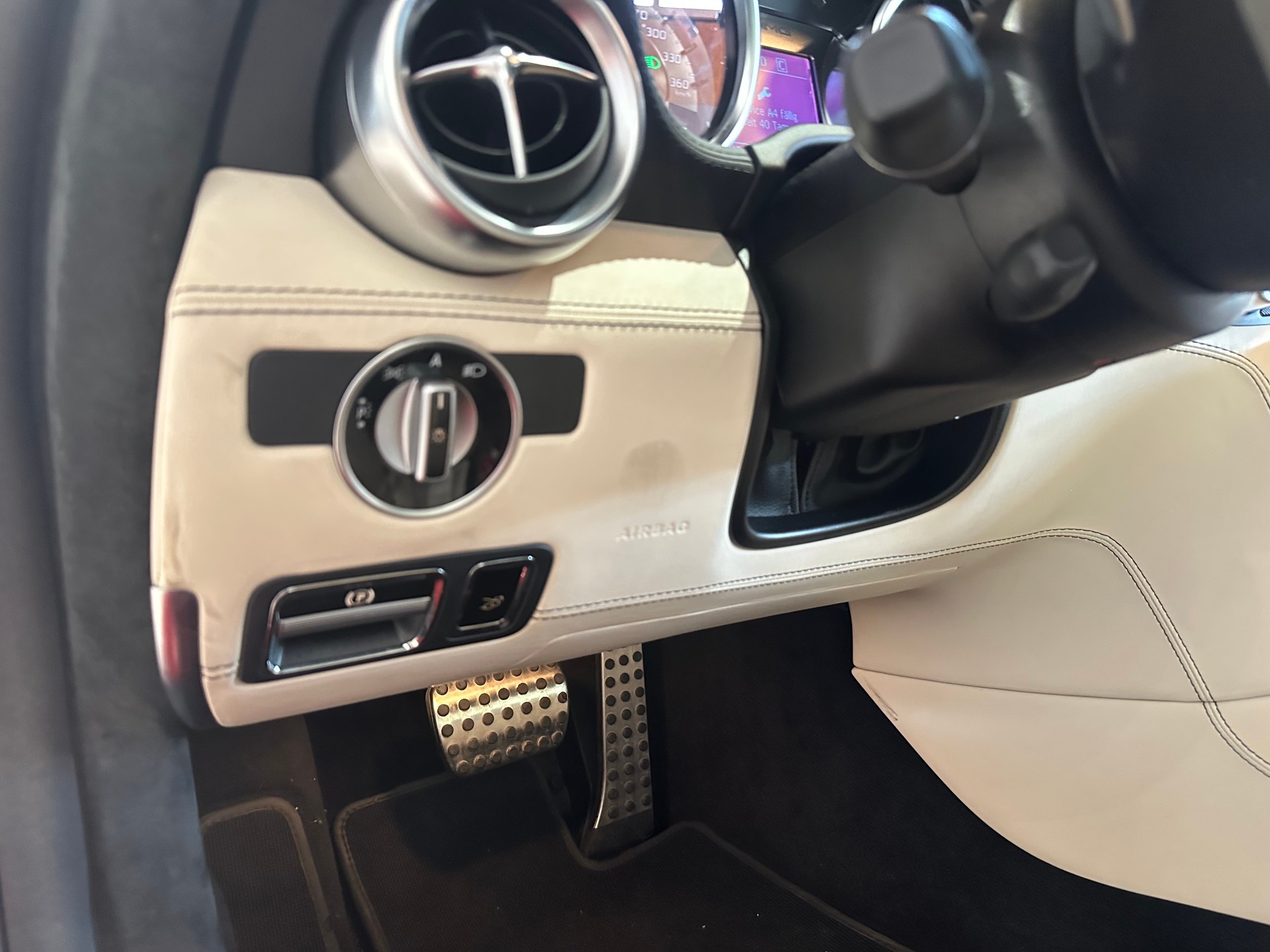 MERCEDES-BENZ SLS 63 AMG Speedshift / Originalzustand-image-20