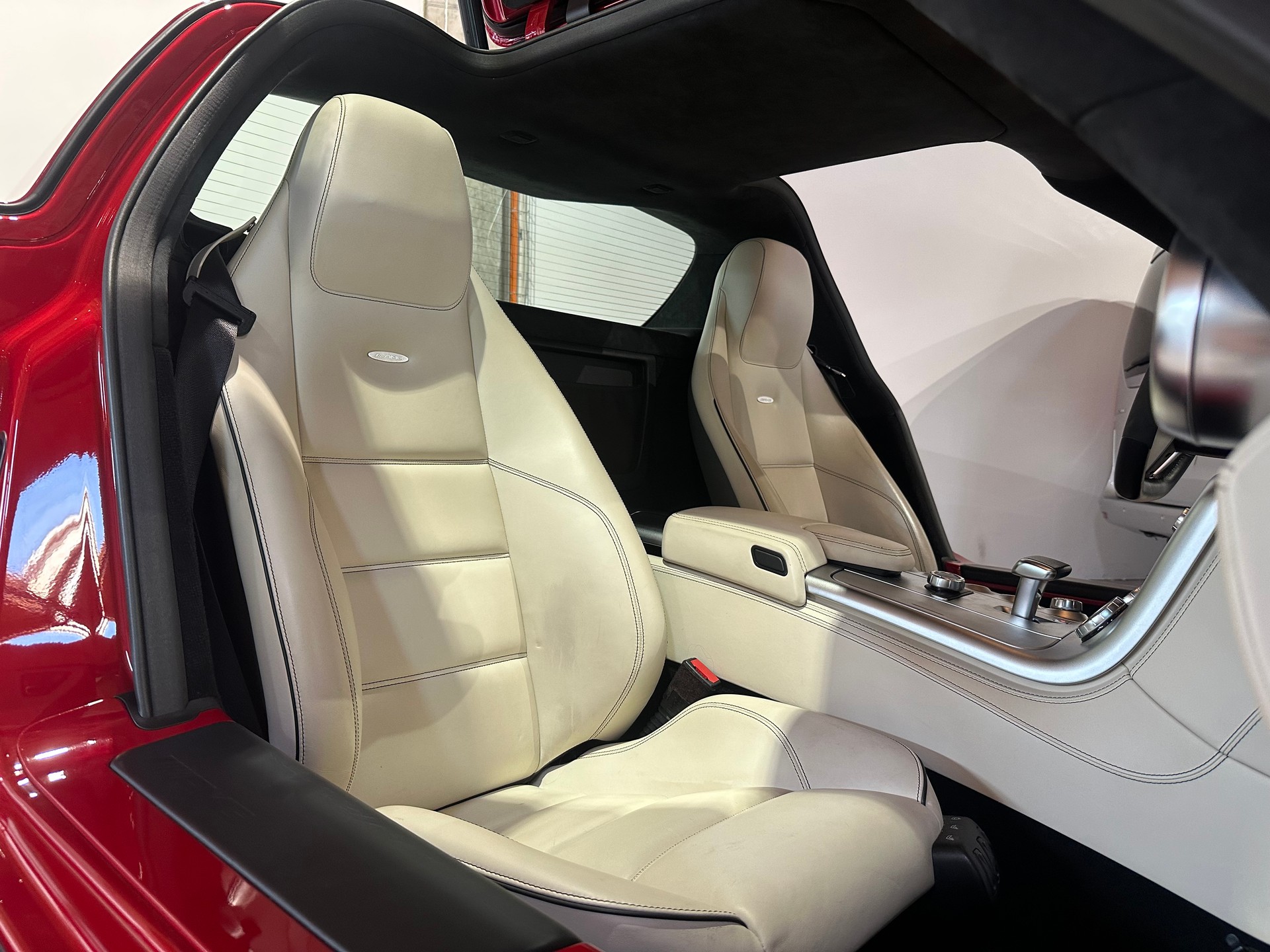 MERCEDES-BENZ SLS 63 AMG Speedshift / Originalzustand-image-26