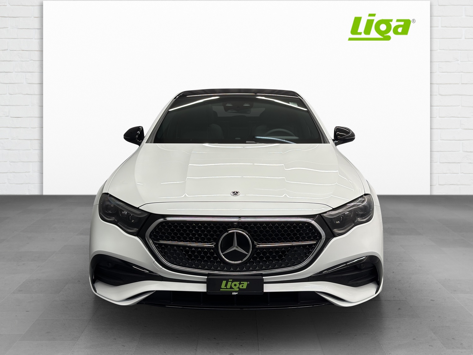 MERCEDES-BENZ E 450 d AMG Line 4Matic-showroom-element-2