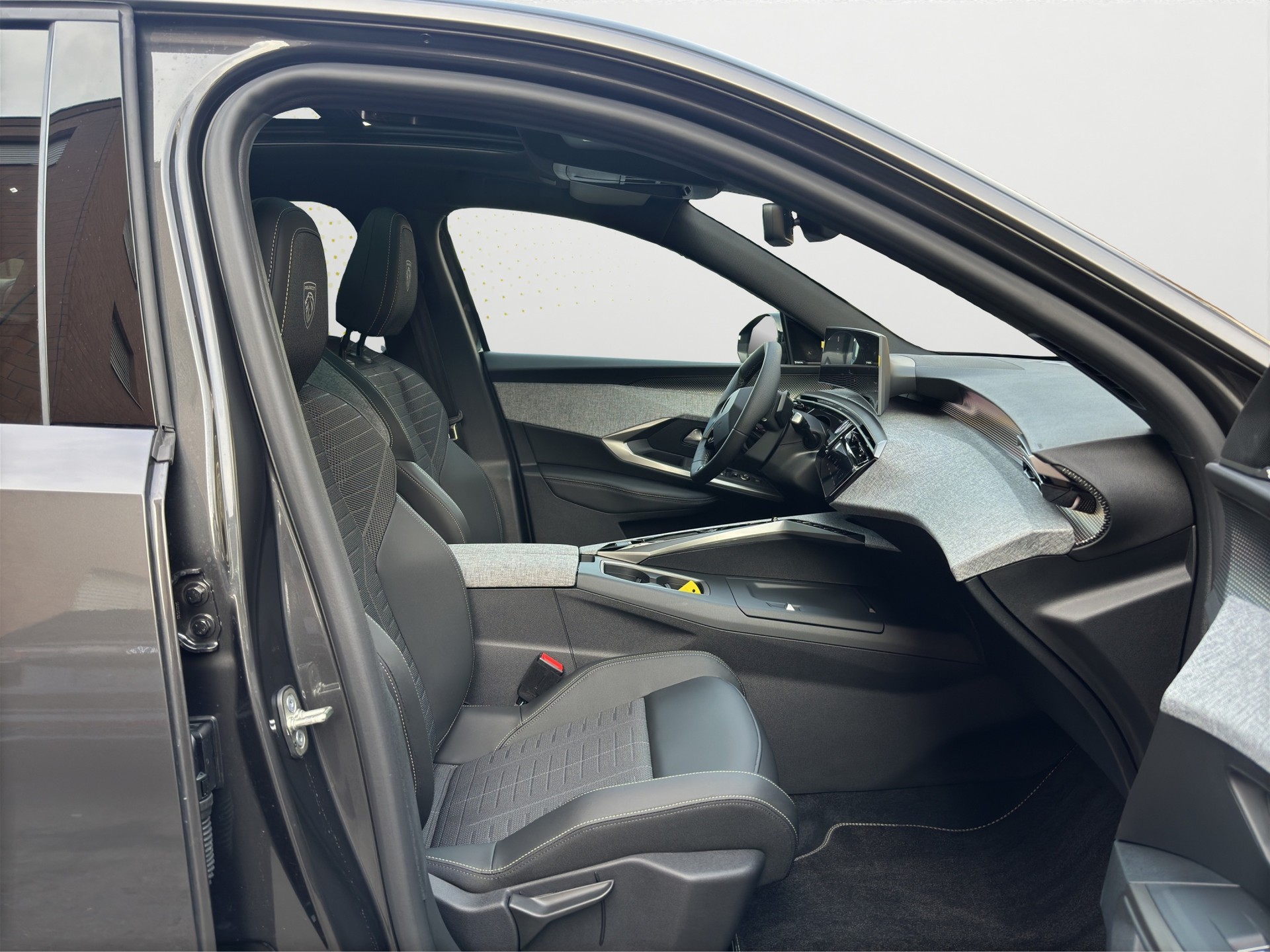 PEUGEOT 3008 145 e-DCS GT Aut. 35% Rabatt auf Listenpreis!-image-12
