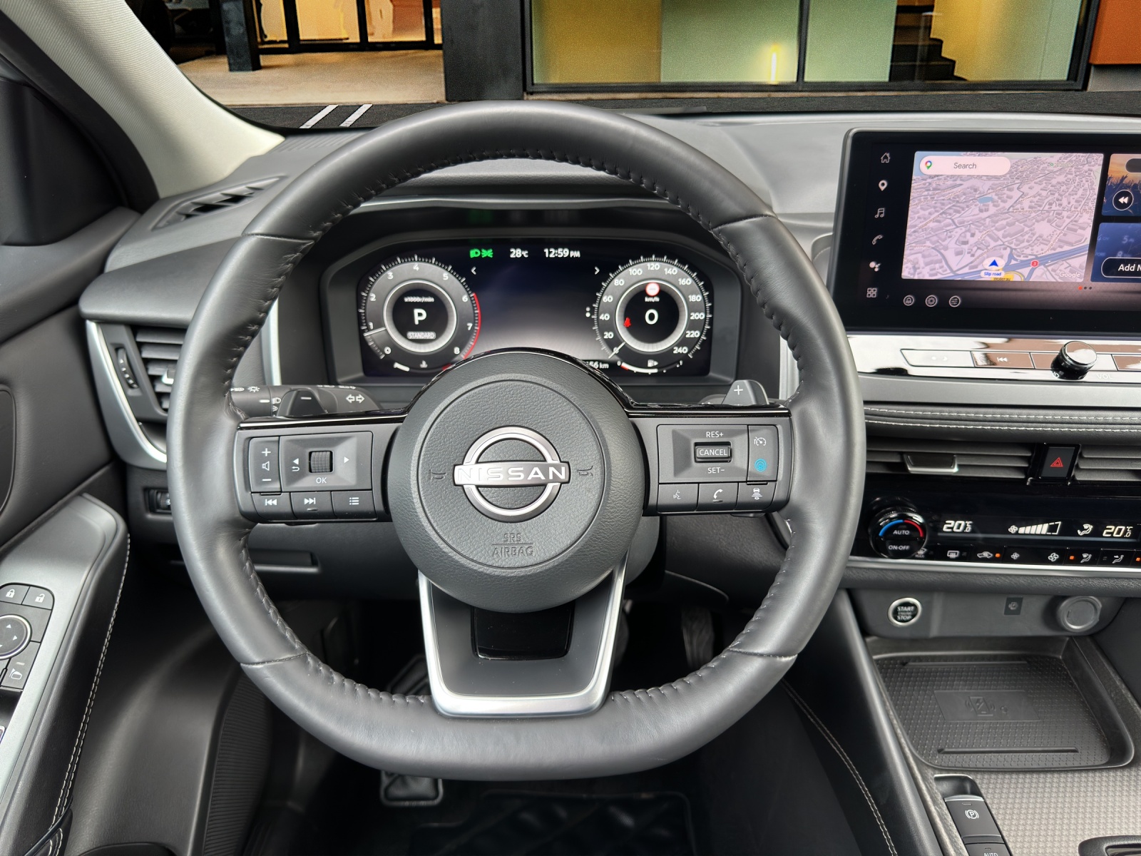 NISSAN Qashqai 1.3 DIG-T 158 N-Connecta-image-11