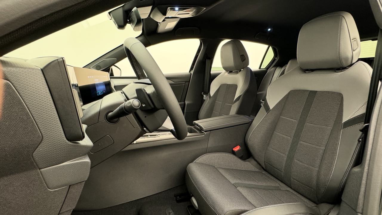 OPEL Astra 54 kWh GS-image-4