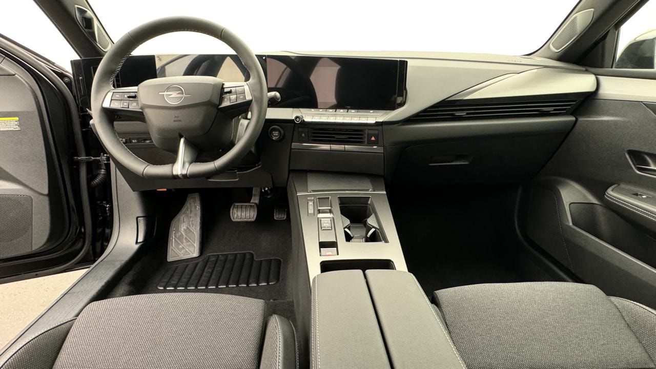 OPEL Astra 54 kWh GS-image-5