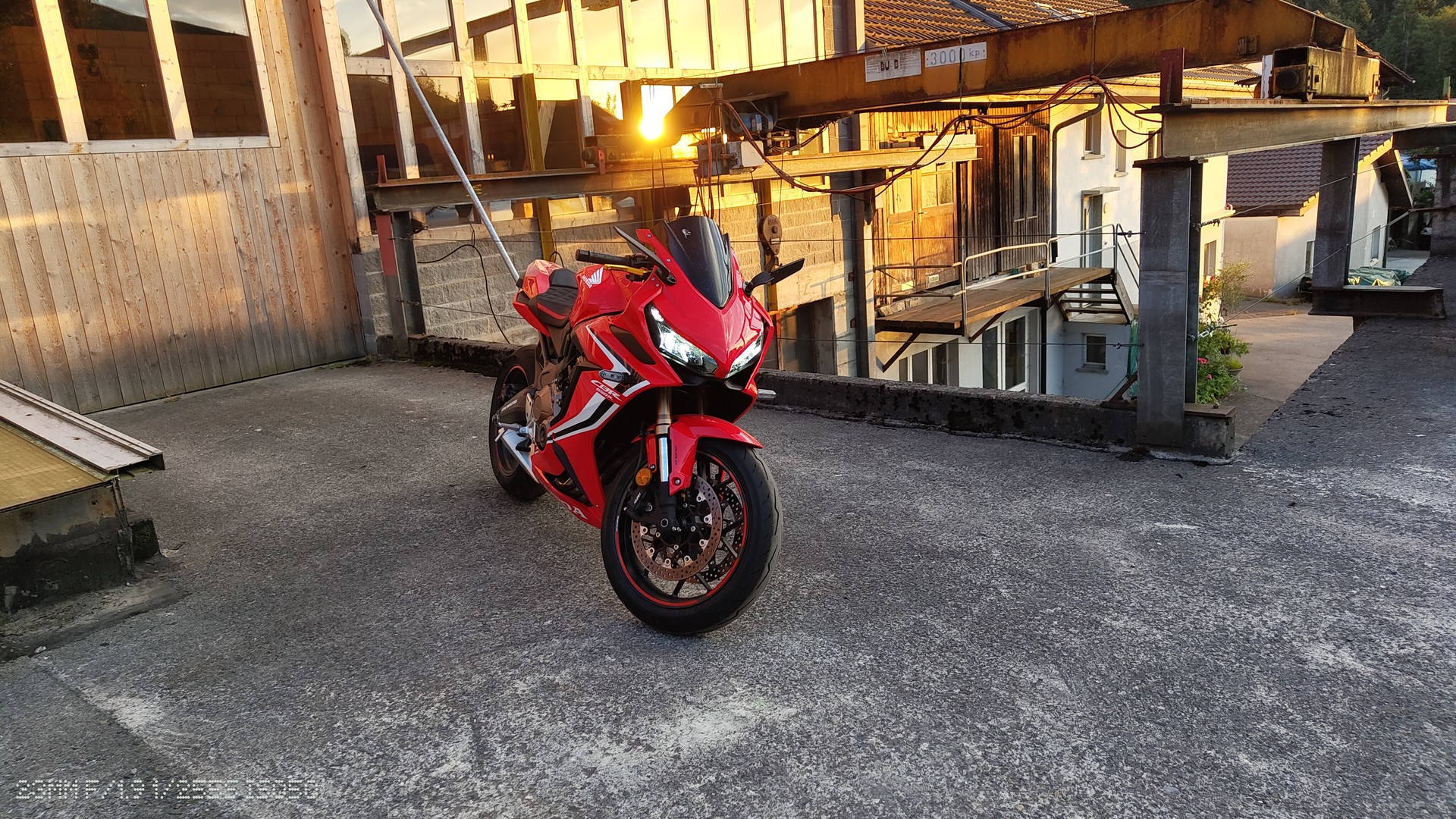 HONDA CBR 650 R ABS-image-3