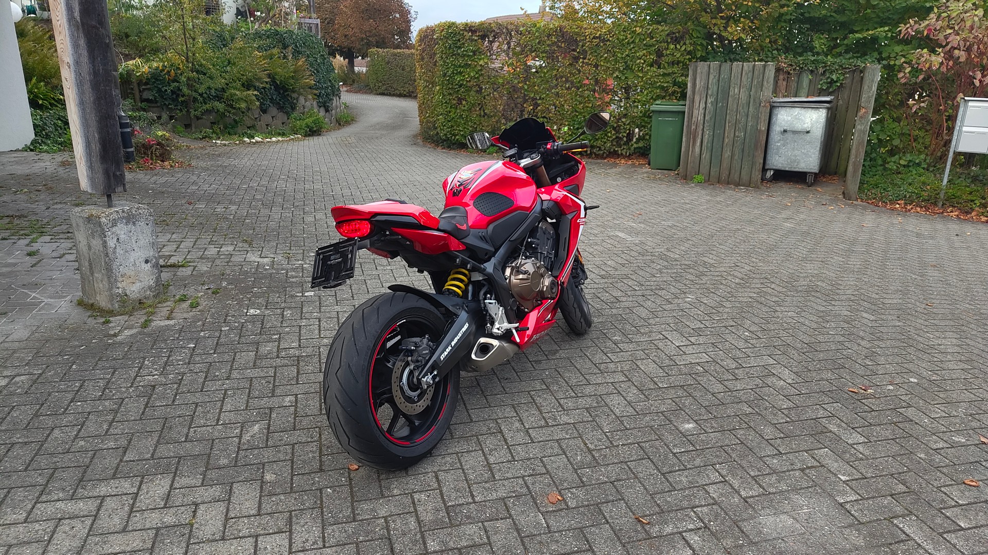 HONDA CBR 650 R ABS-image-4