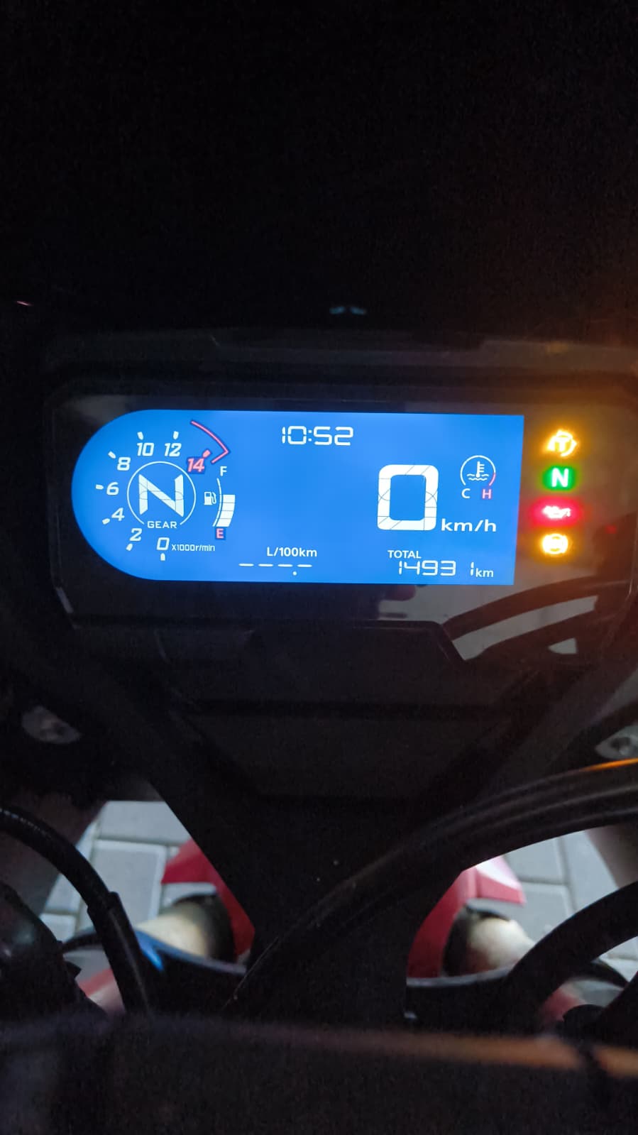 HONDA CBR 650 R ABS-image-7