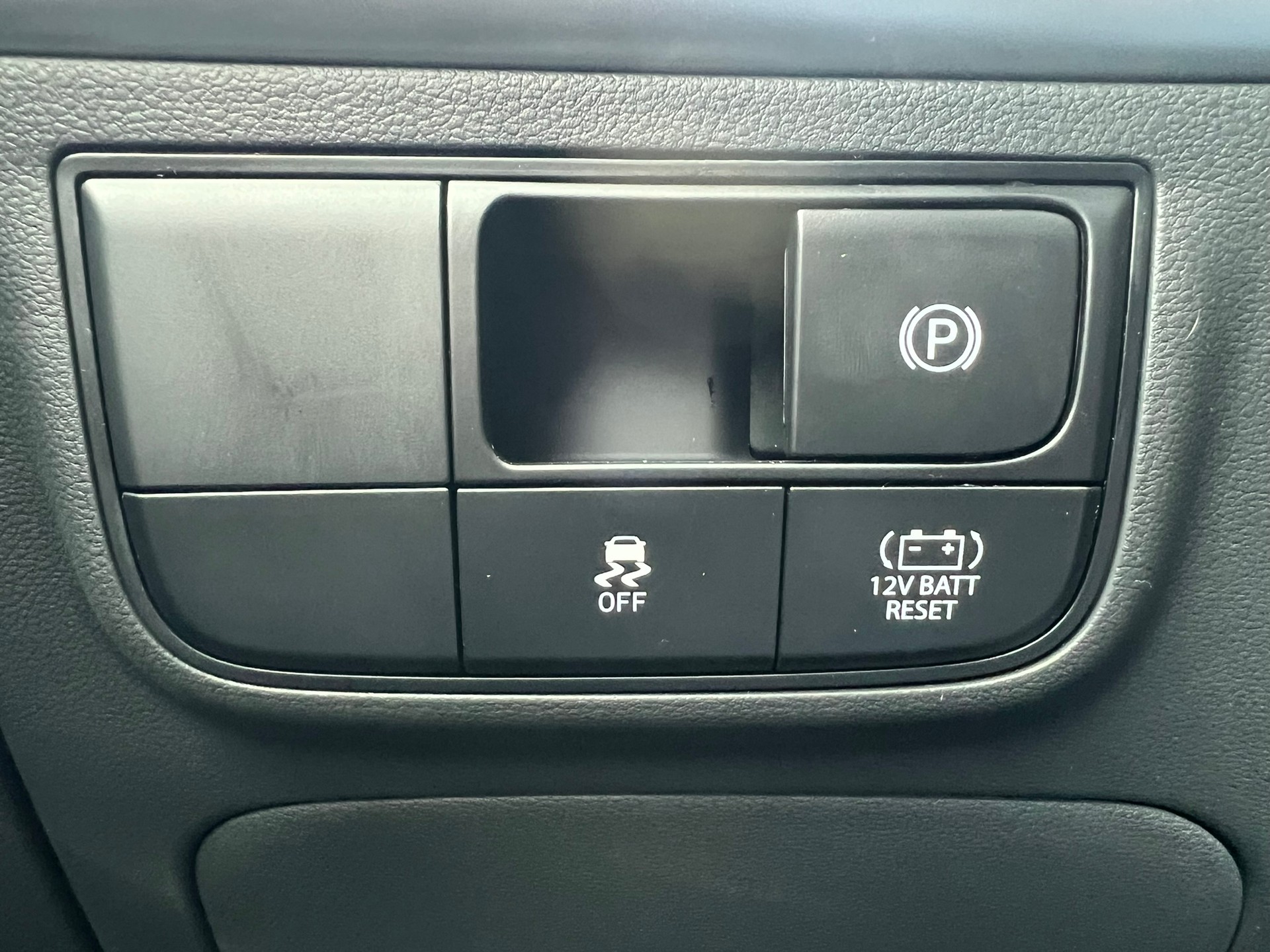 HYUNDAI Tucson 1.6 TGDI HEV Amplia 4WD-image-17