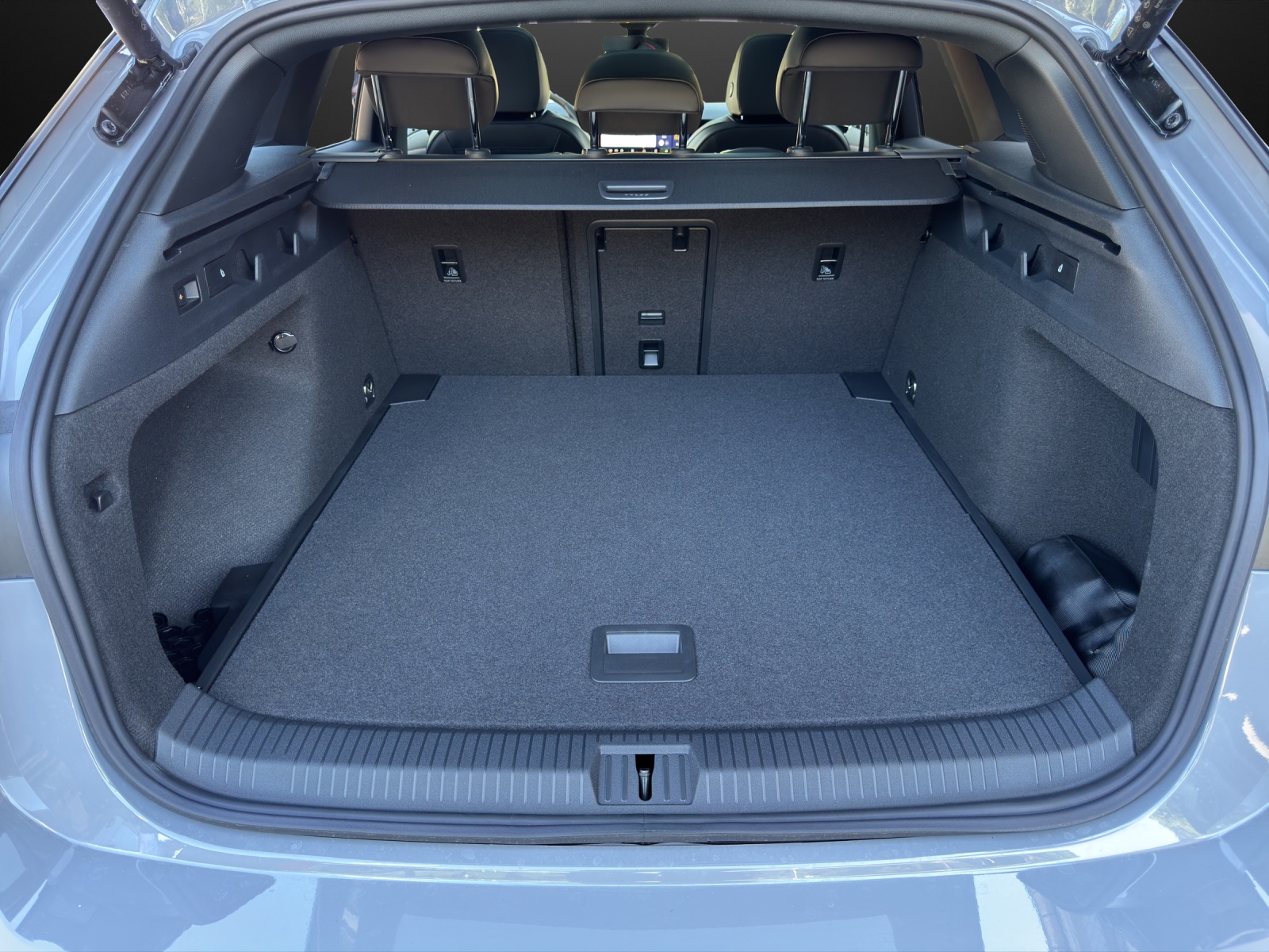 VW ID.7 Tourer GTX 86 kWh GTX 4 Motion Business-image-13
