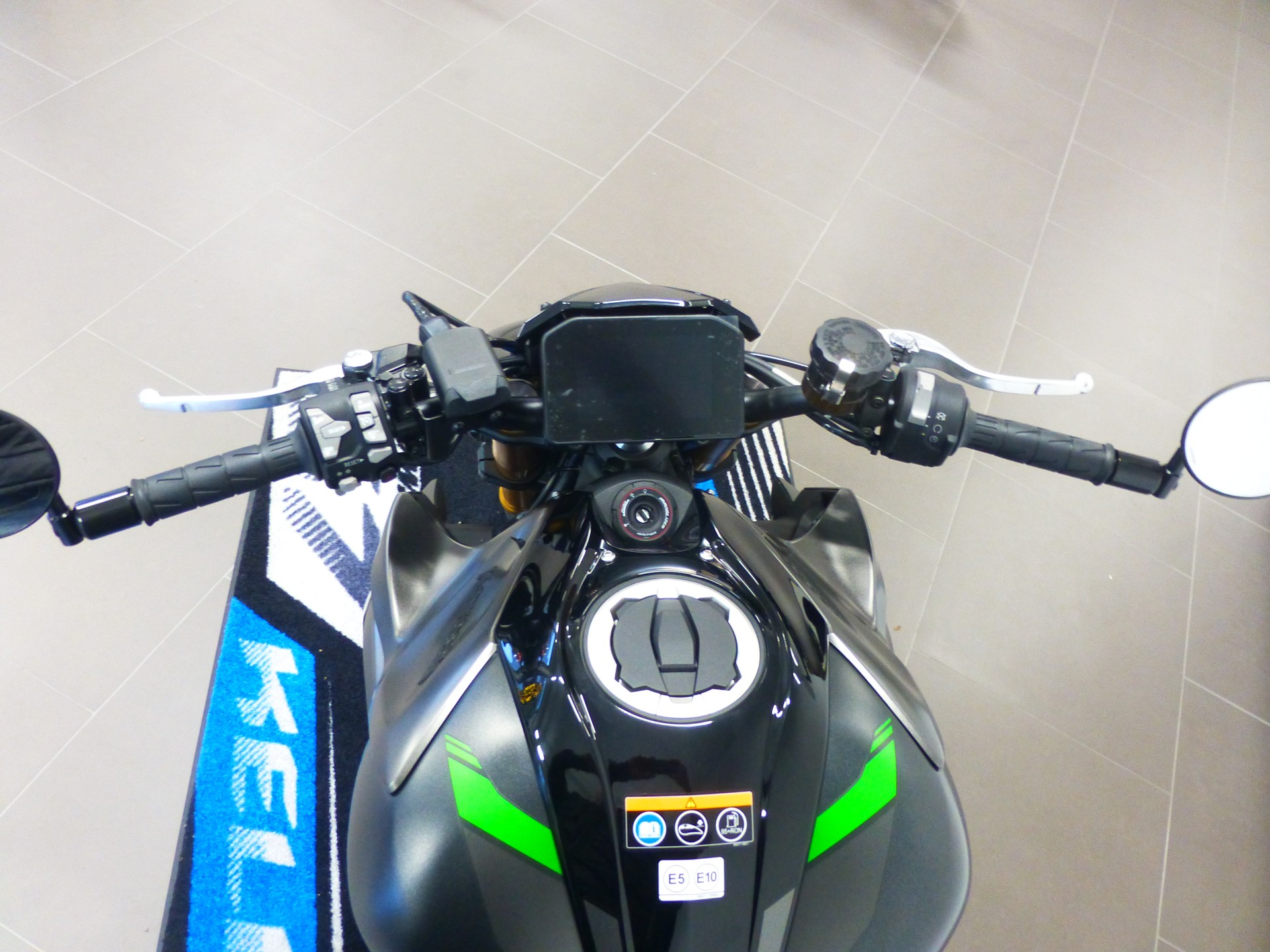 KAWASAKI Z 1100 SE-image-7