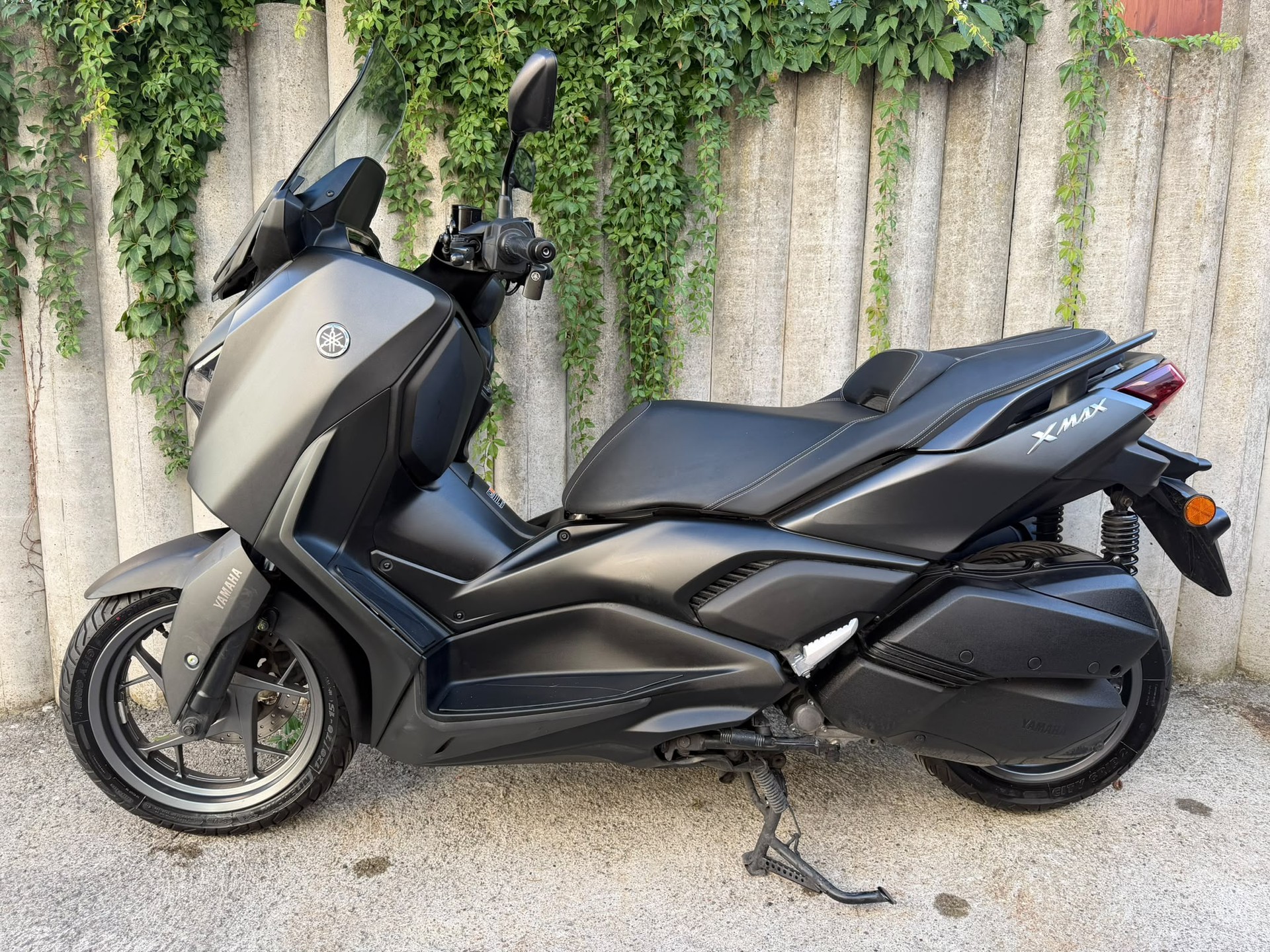 YAMAHA X-Max 300-image-1