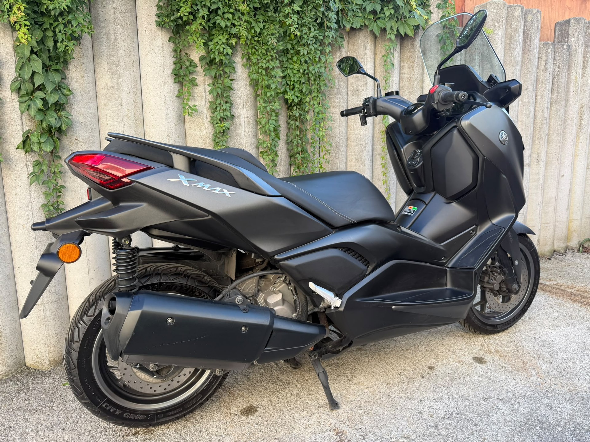 YAMAHA X-Max 300-image-3