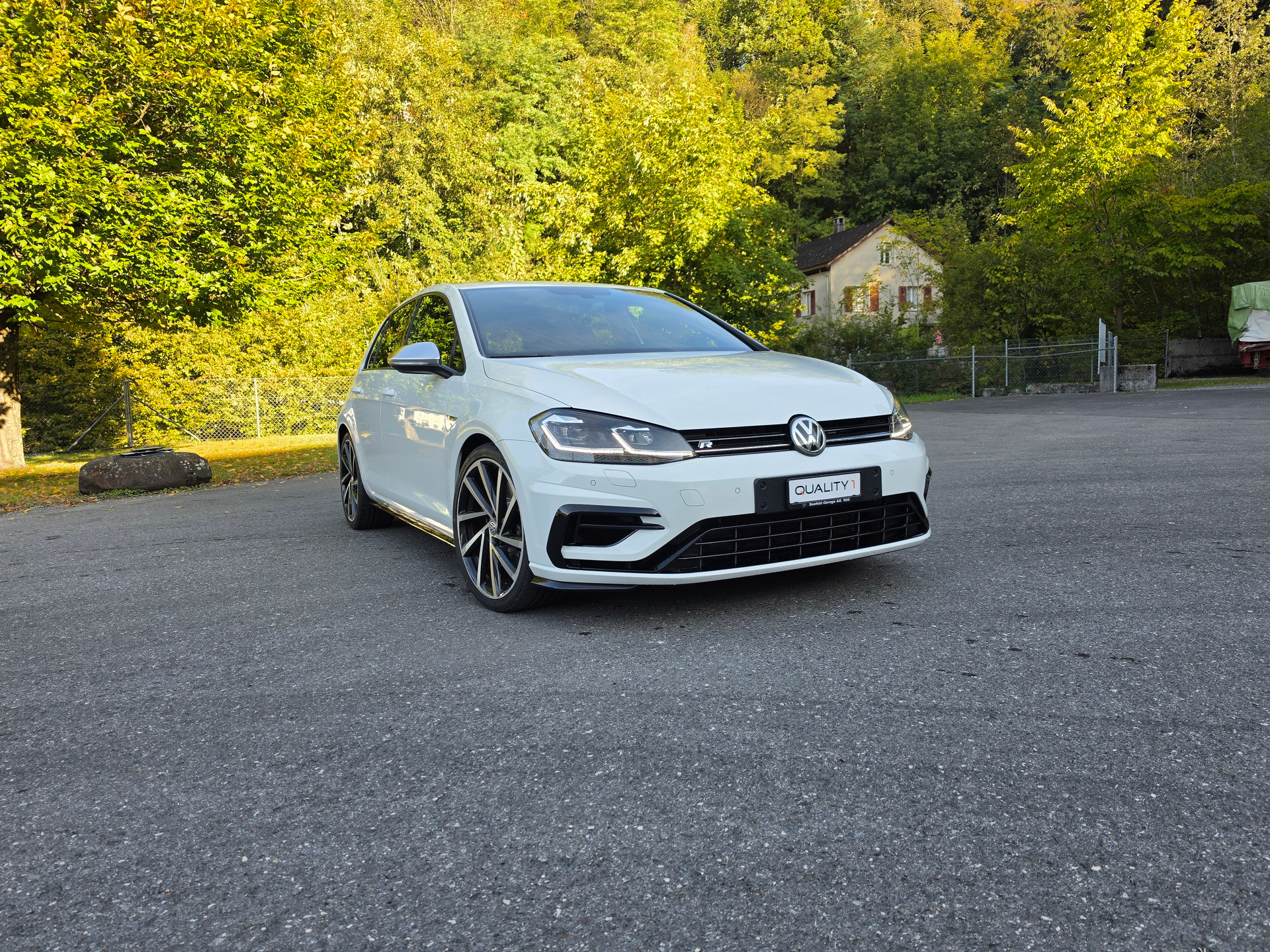 VW Golf 2.0 TSI R 4Motion DSG