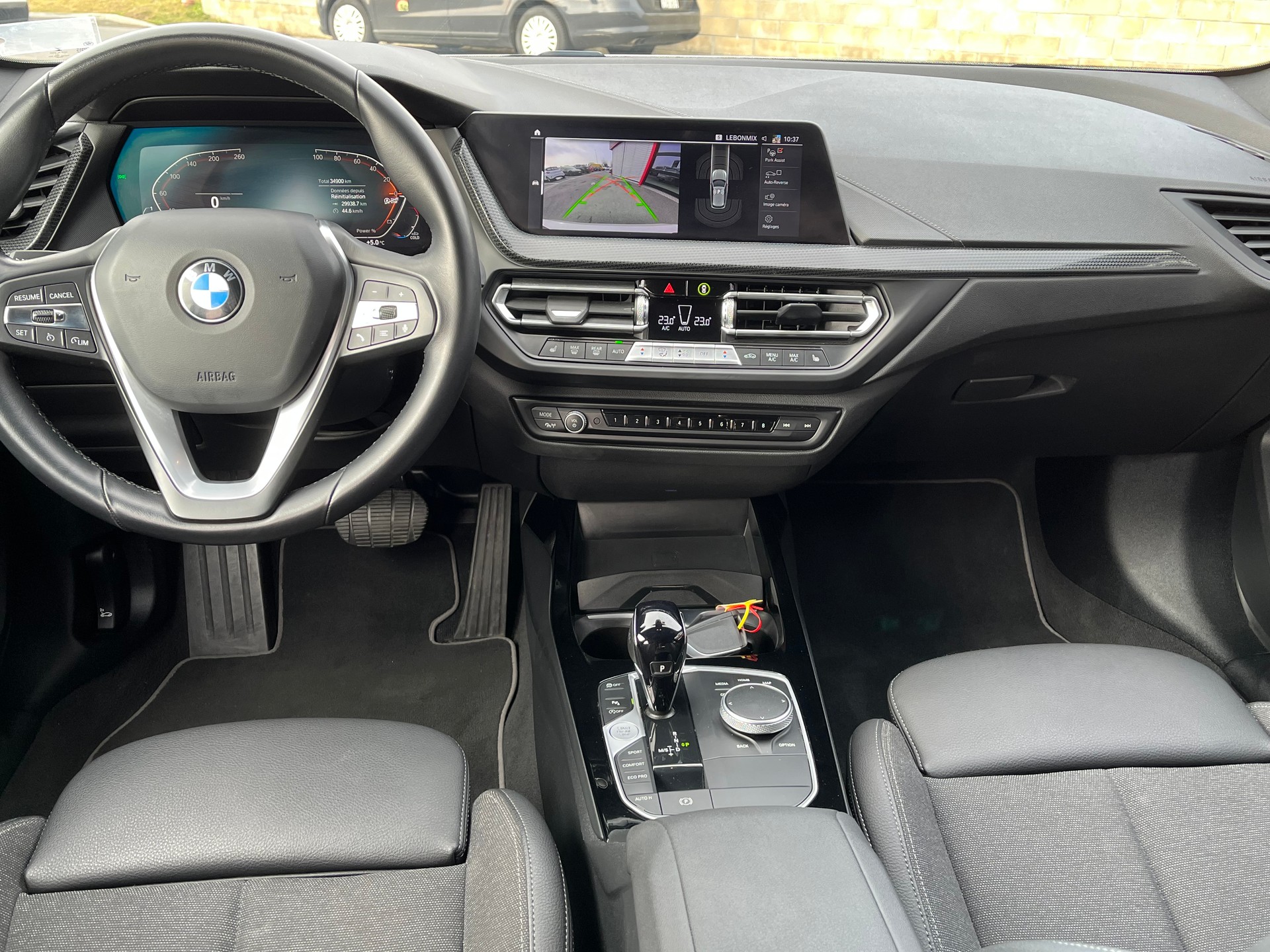 BMW 118i Sport Line Steptronic-image-11
