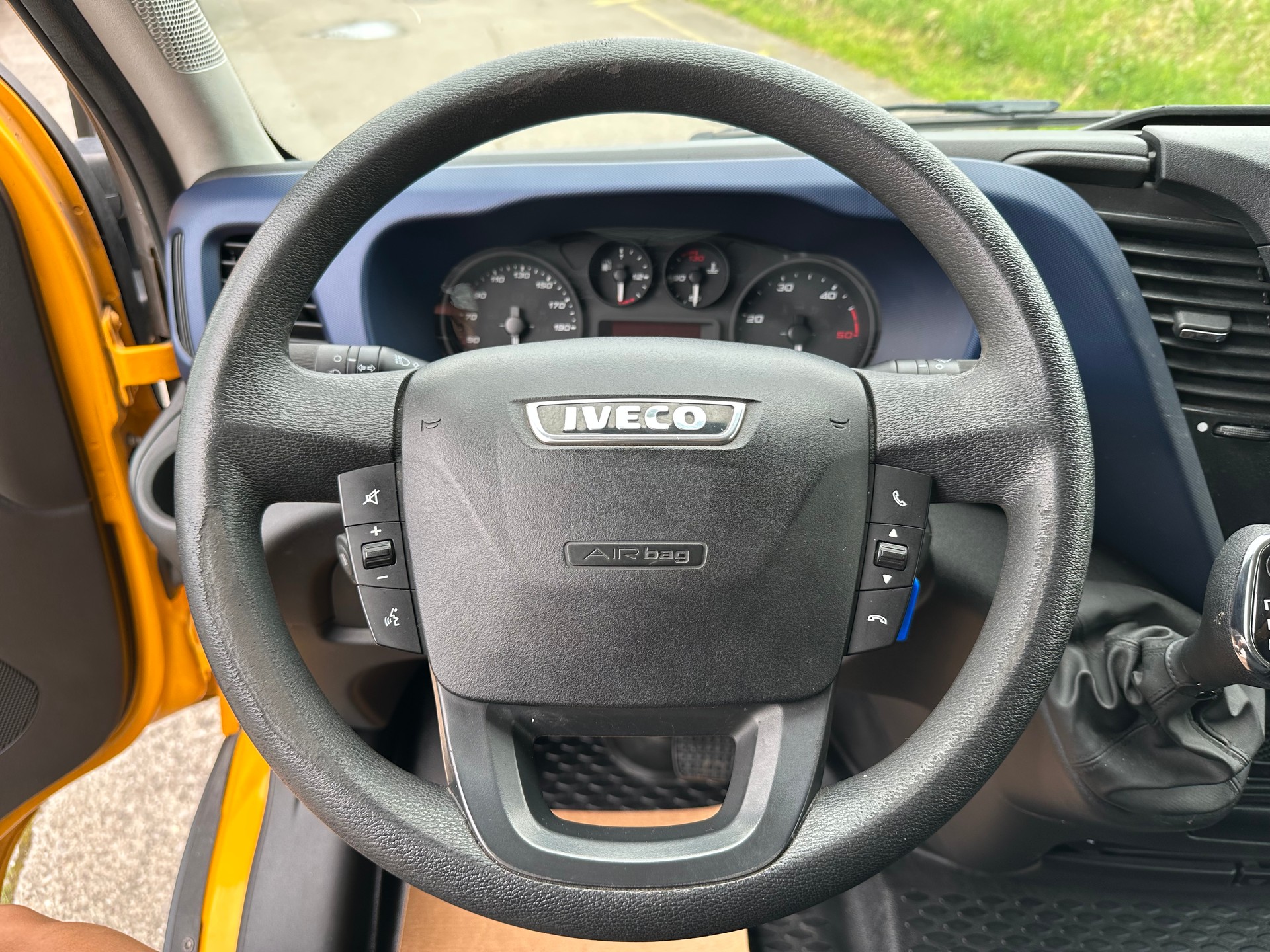 IVECO 35 S 14 A8-image-9