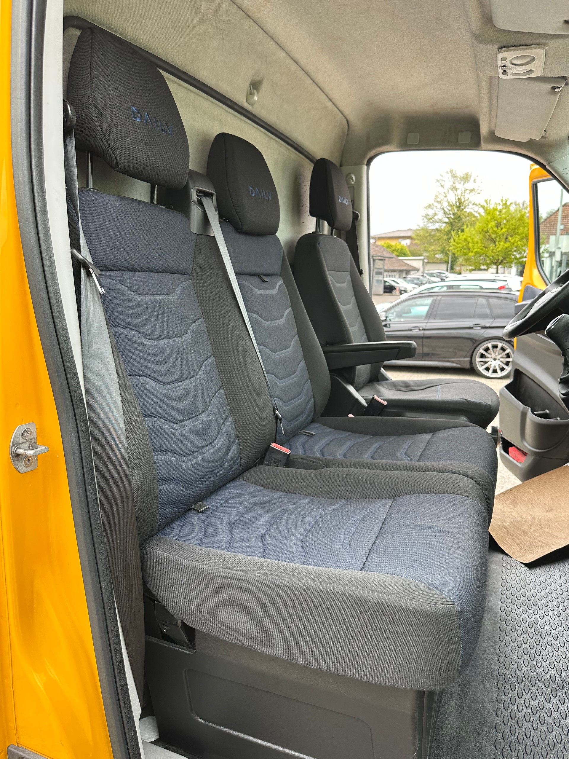 IVECO 35 S 14 A8-image-15