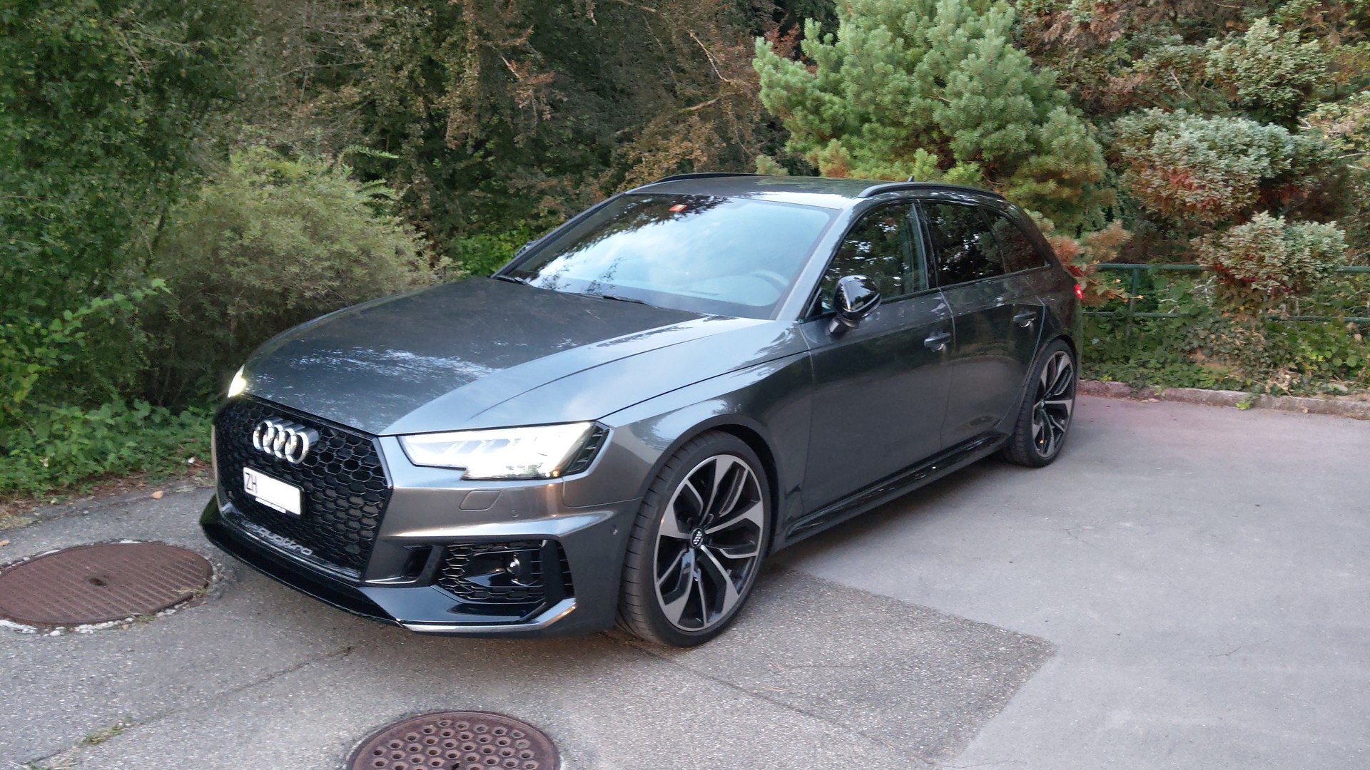 AUDI RS4 Avant 2.9 TFSI quattro tiptronic
