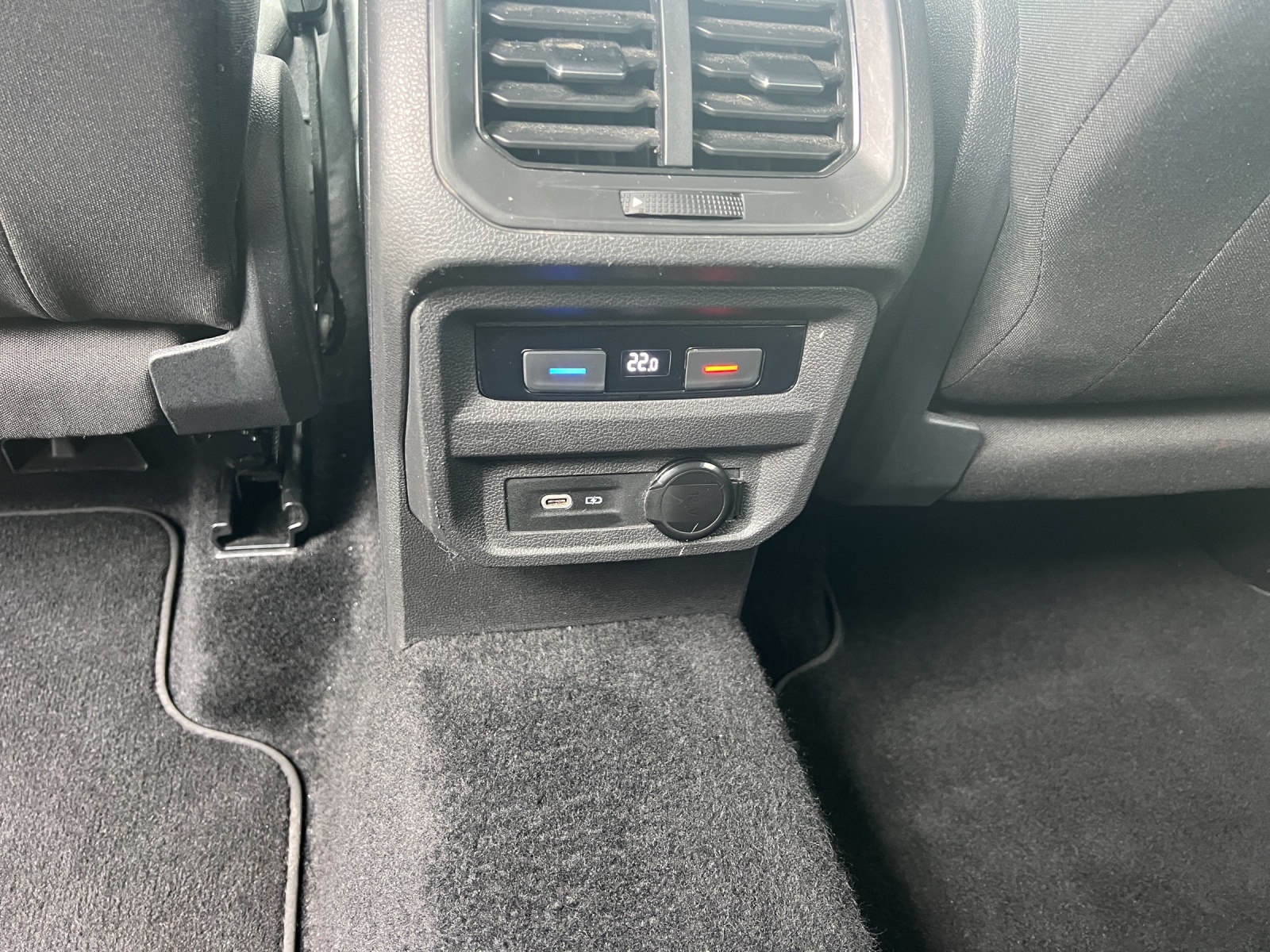 VW Tiguan Allspace 2.0 TDI SCR United 4MotionDSG-image-13