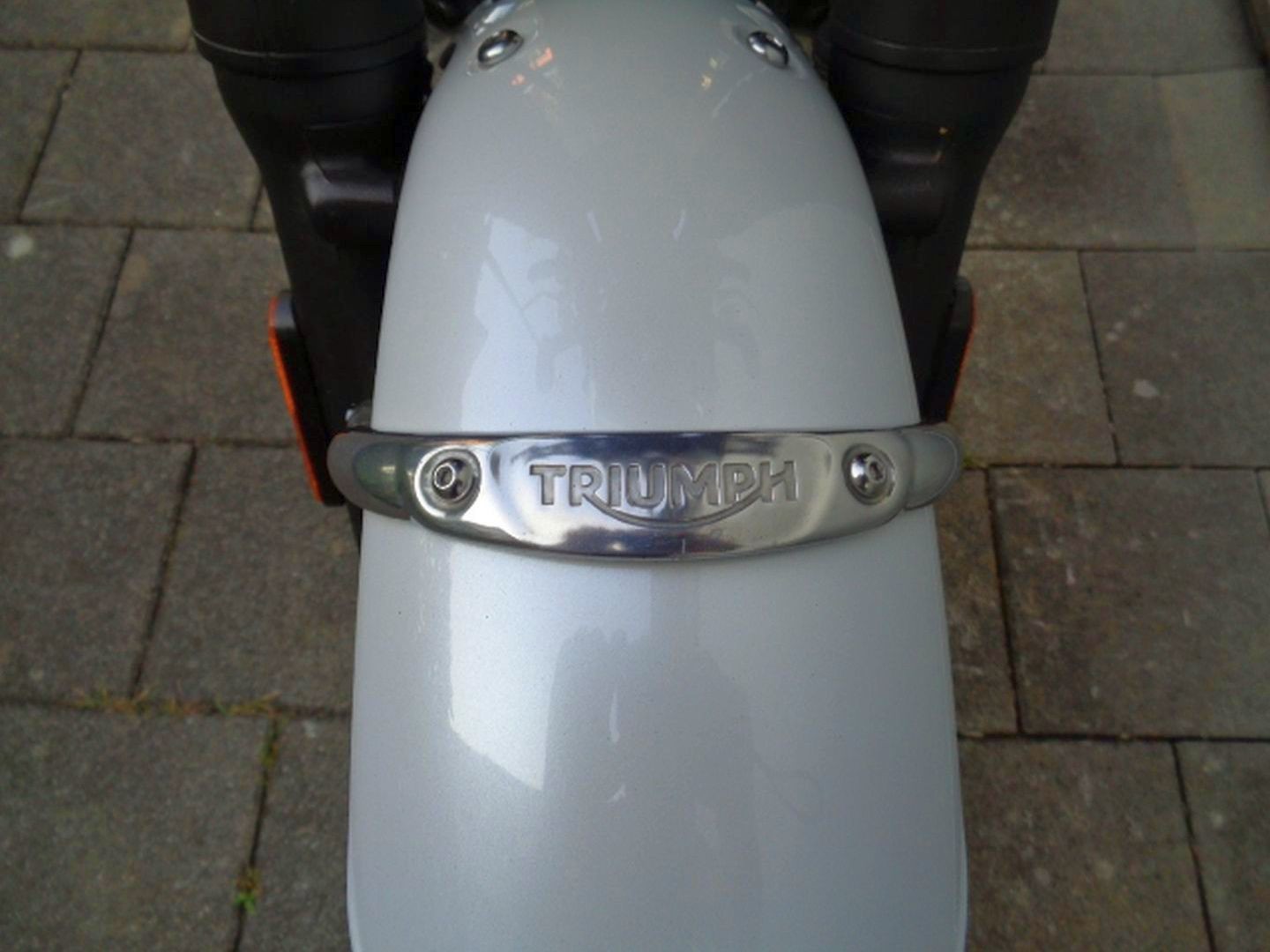 TRIUMPH BONNEVILLE T120 DIAMOND-image-6