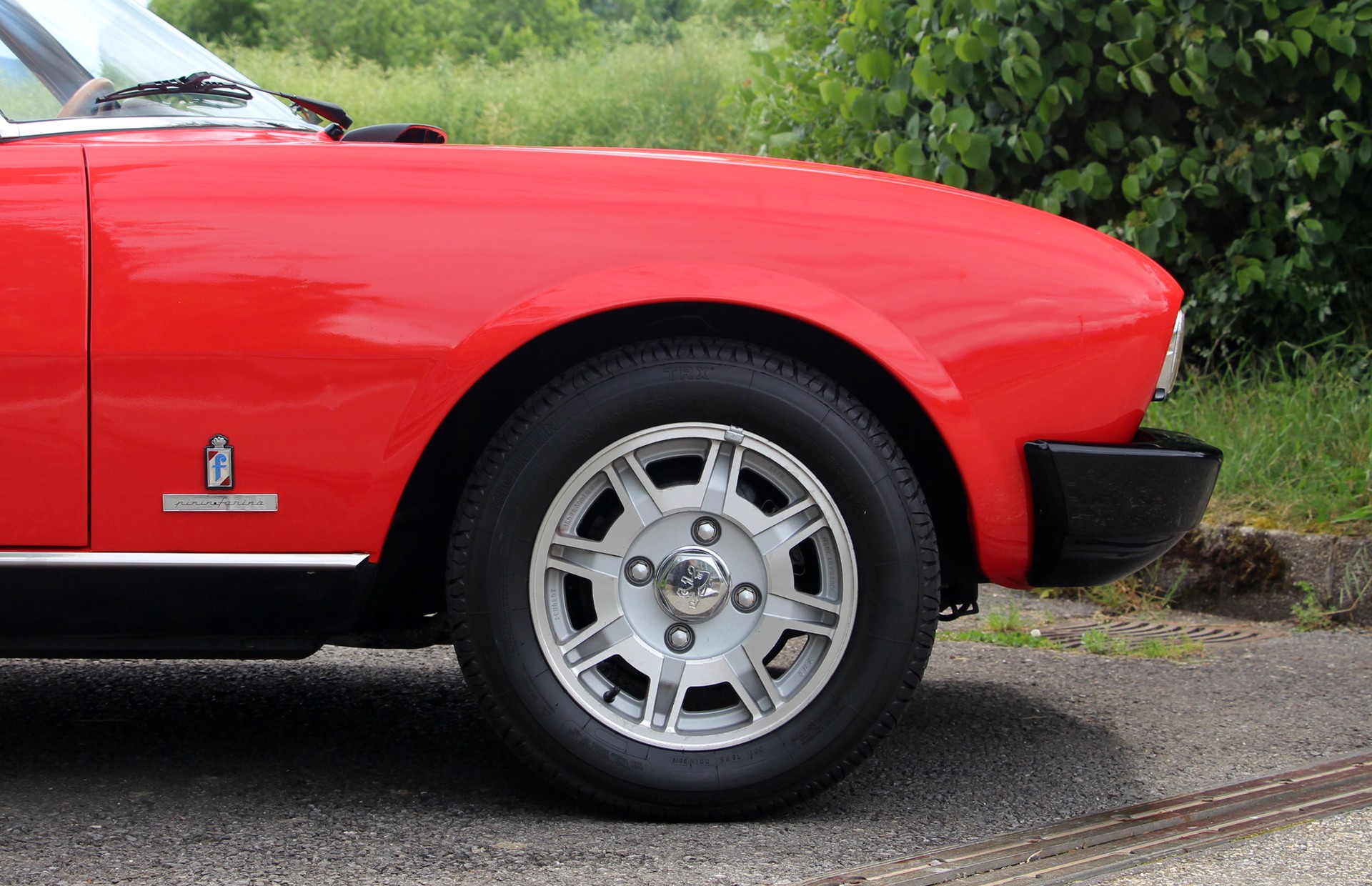 PEUGEOT 504 Cabriolet-image-15