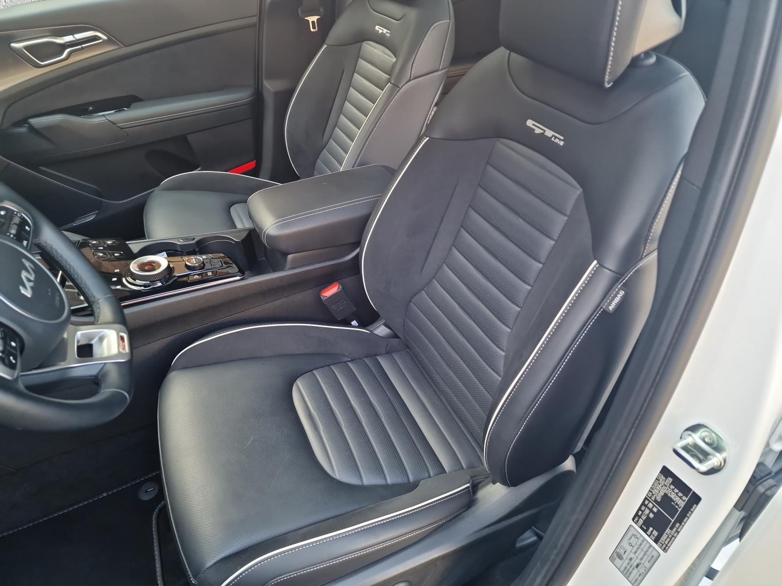 KIA Sportage 1.6 T-GDi Hybrid GT-Line-image-7