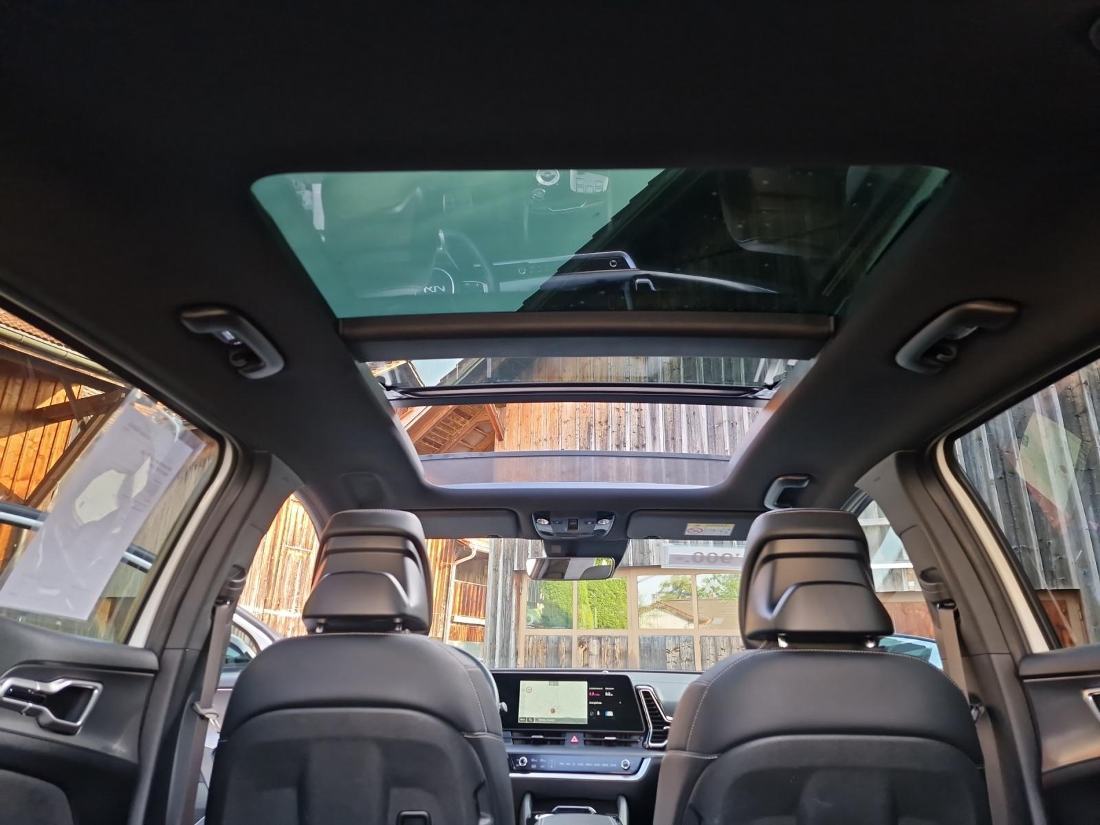 KIA Sportage 1.6 T-GDi Hybrid GT-Line-image-10