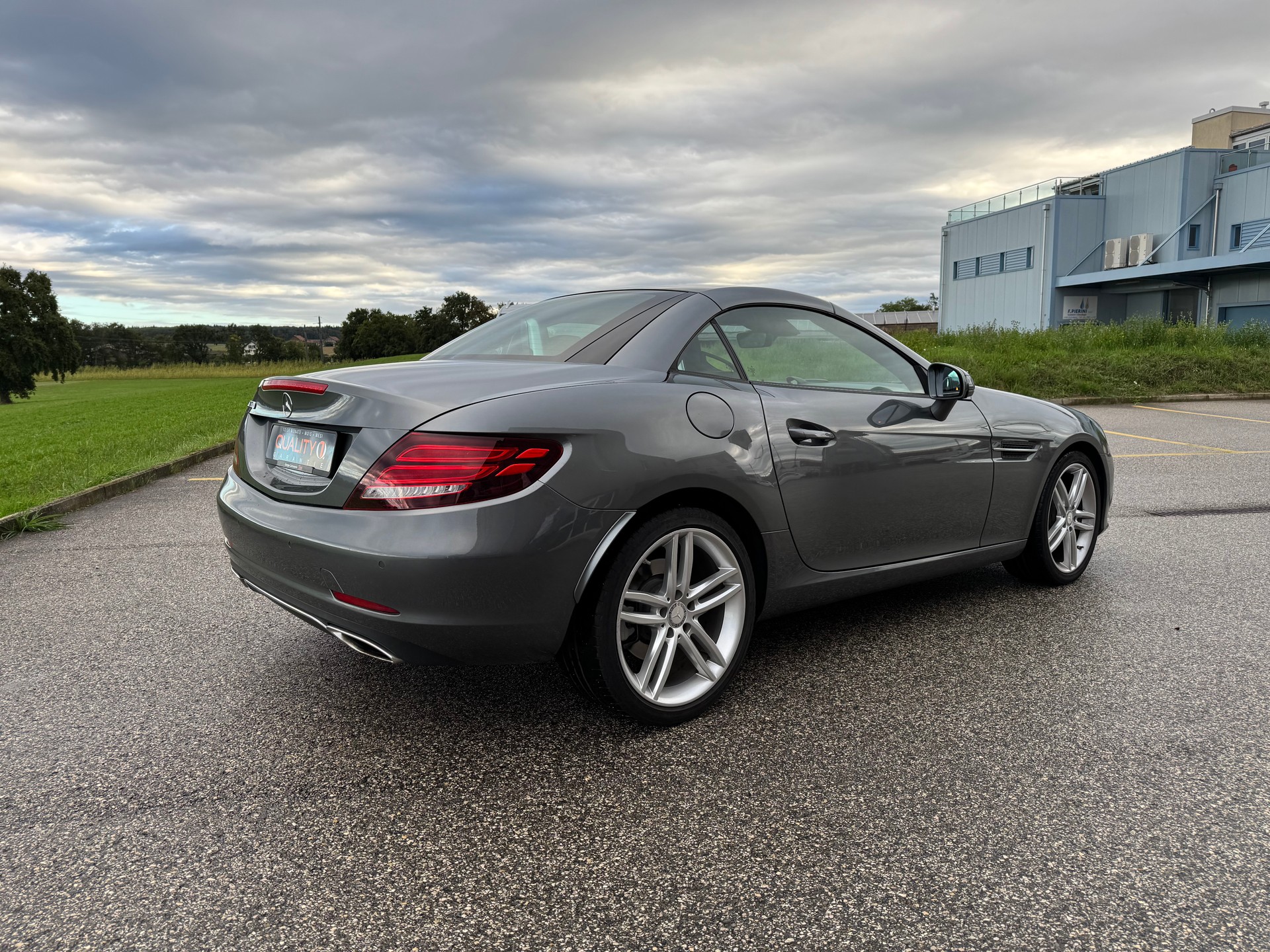 MERCEDES-BENZ SLC 300 9G-Tronic-image-8