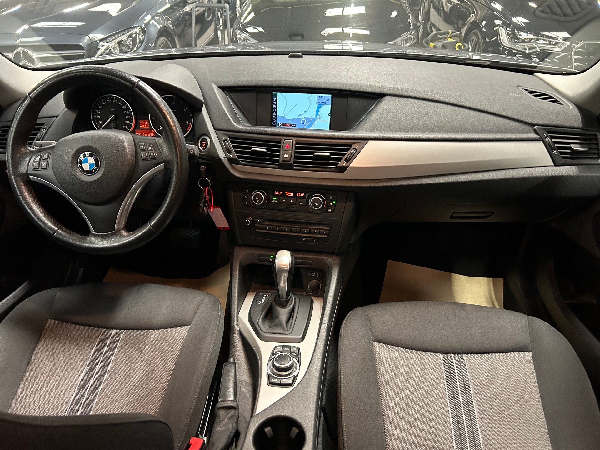 BMW X1 xDrive 20d Steptronic-image-14
