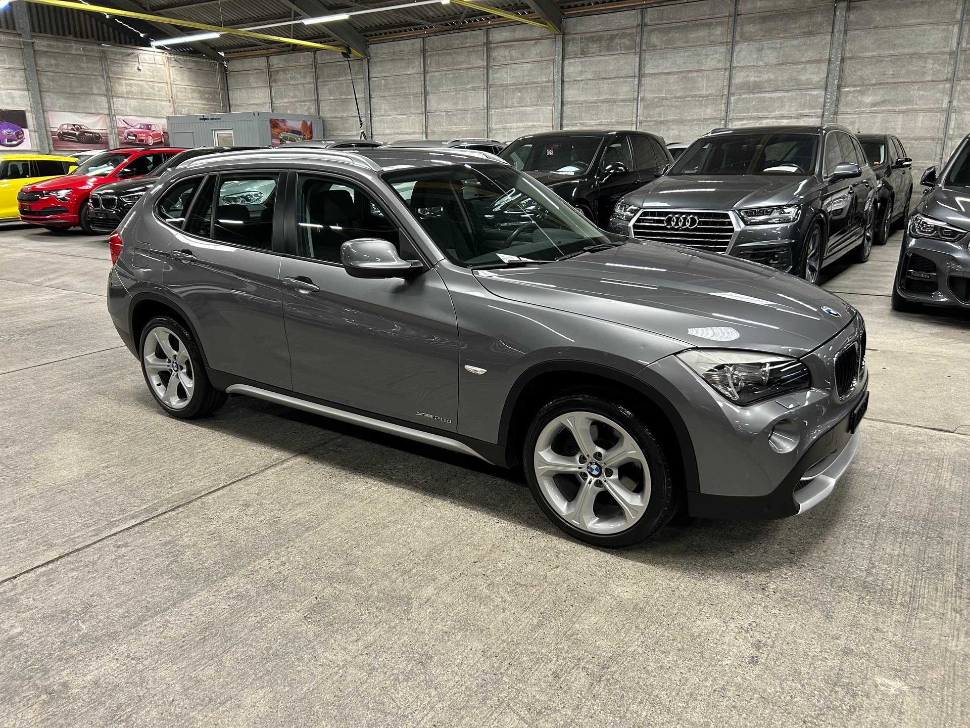 BMW X1 xDrive 20d Steptronic-showroom-element-2