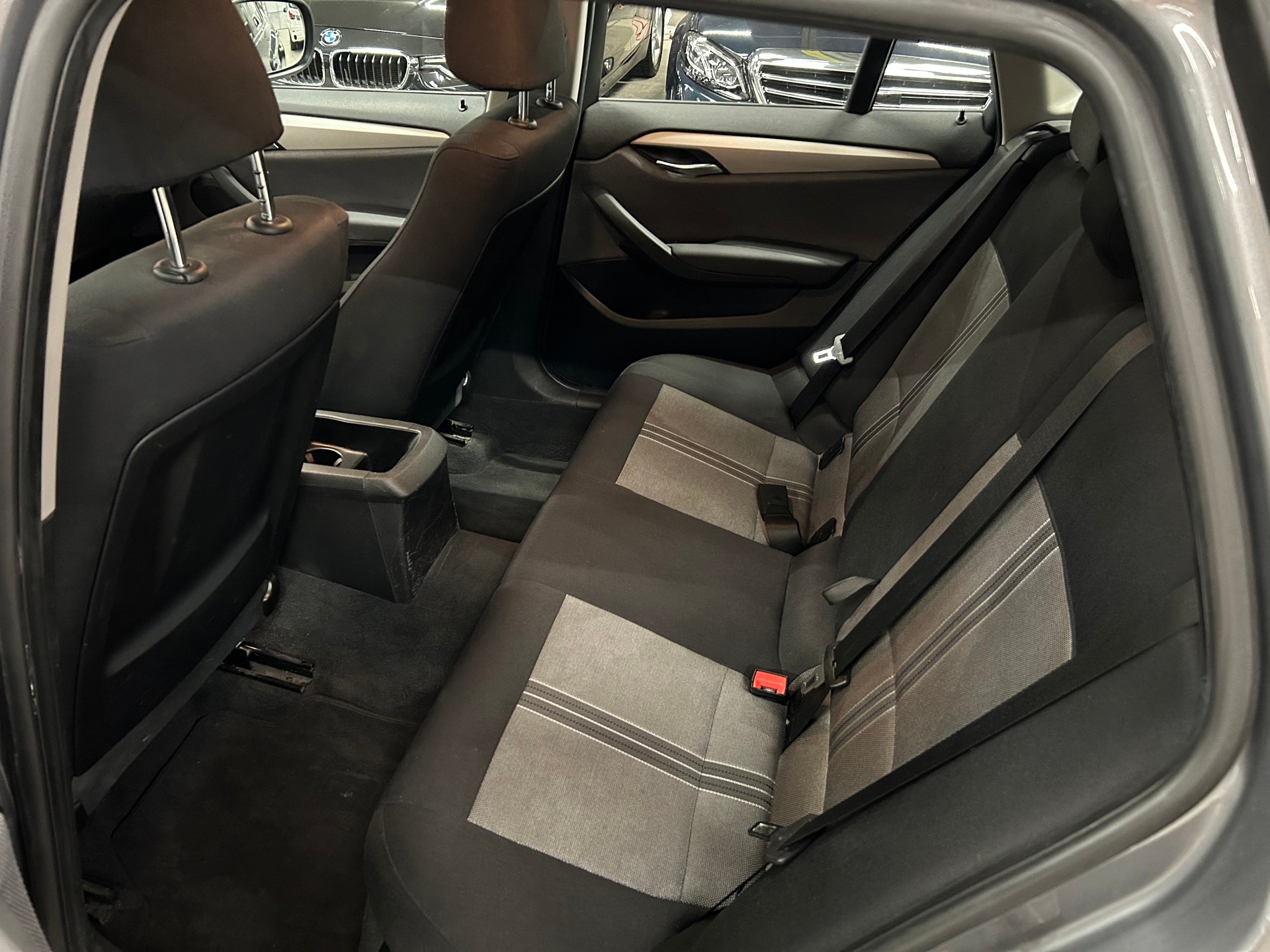 BMW X1 xDrive 20d Steptronic-image-12