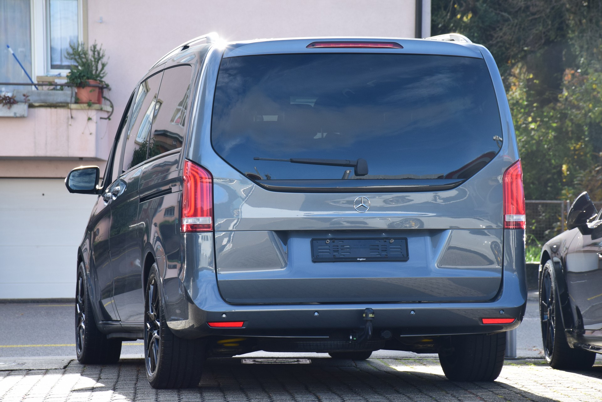 MERCEDES-BENZ V 250 d Swiss Edition lang 4Matic 7G-Tronic-image-9