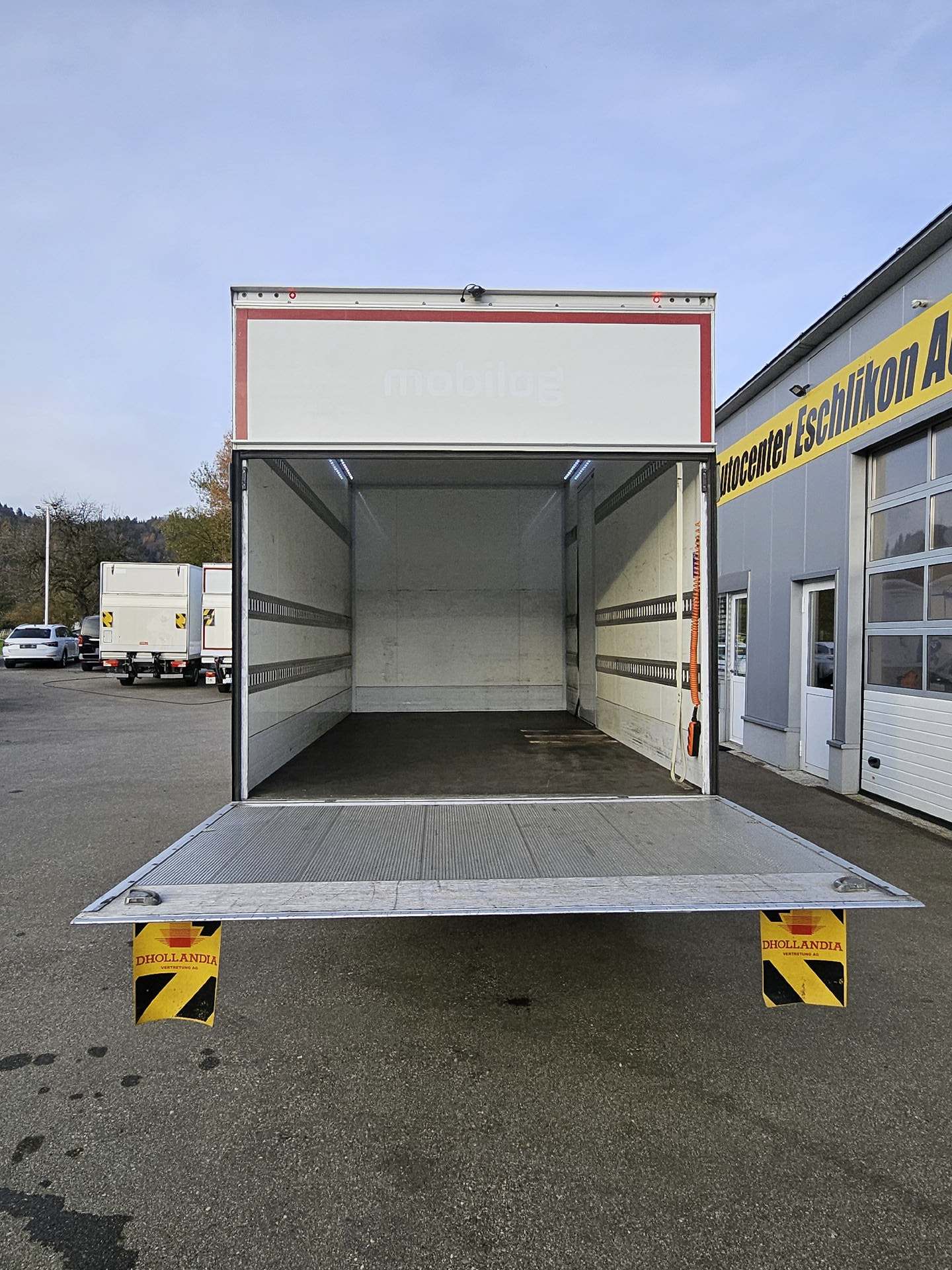 VW Crafter 35 Pick-up 4490 2.0 TDI 140 Entry * Anschlussgarantie bis 03.01.2027 oder 200'000Km-image-7