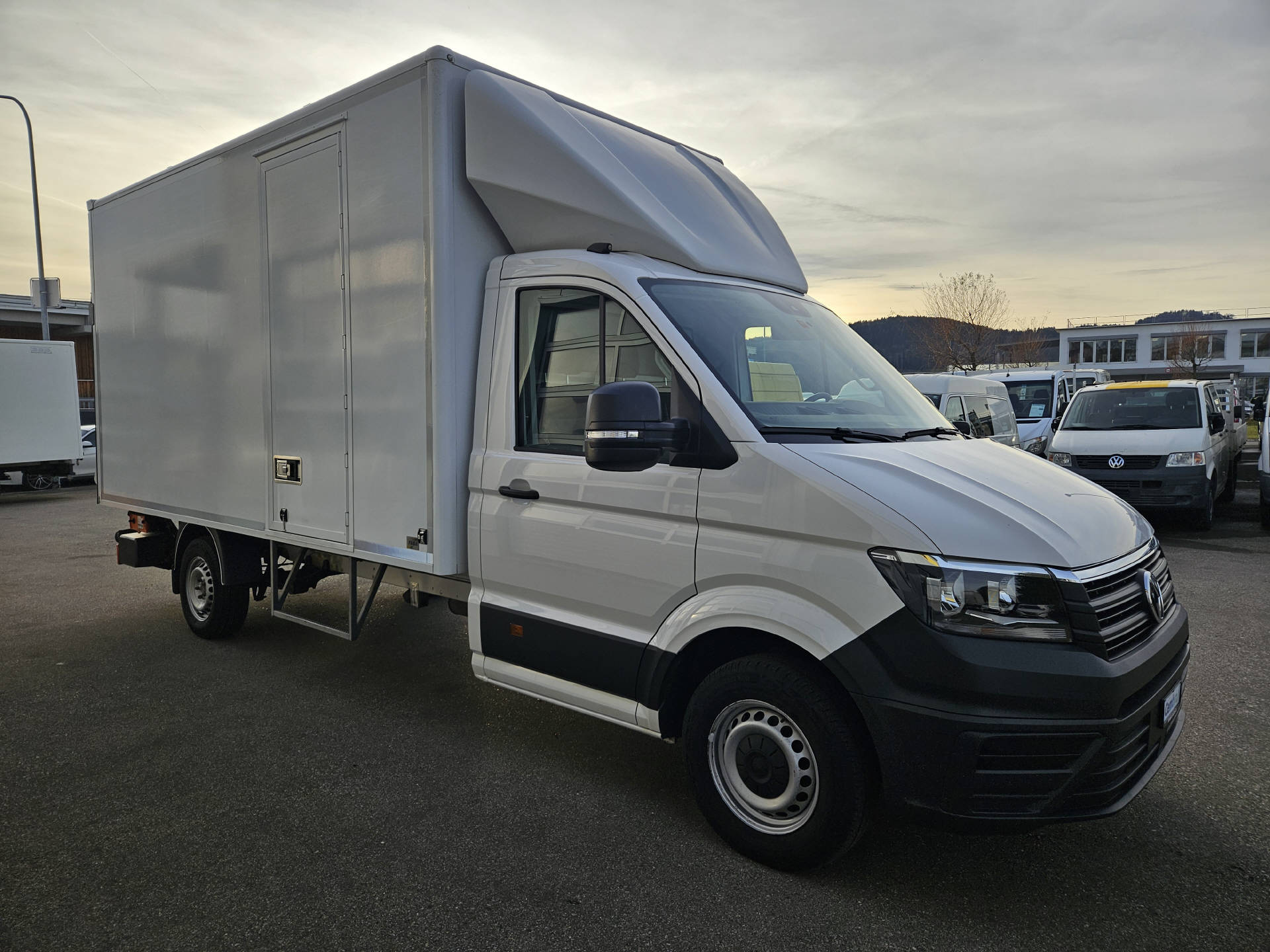 VW Crafter 35 Pick-up 4490 2.0 TDI 140 Entry * Anschlussgarantie bis 03.01.2027 oder 200'000Km-image-4