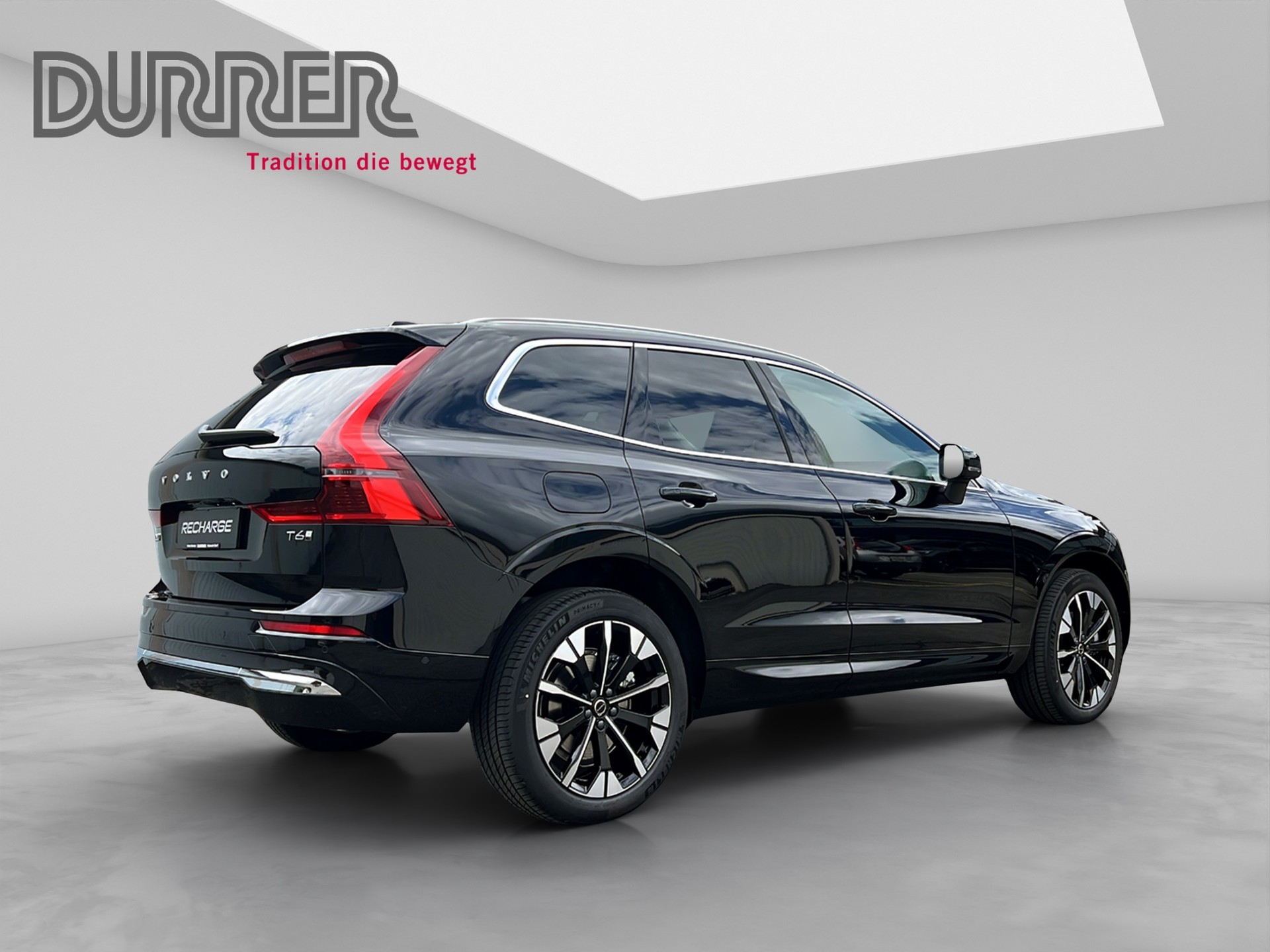 VOLVO XC60 2.0 T6 TE Plus Bright eAWD-showroom-element-3
