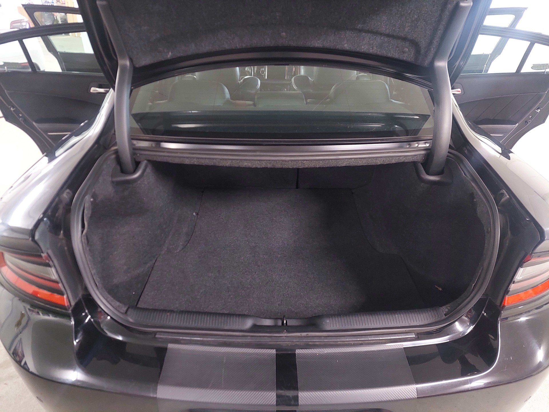 DODGE Hellcat SRT 6.2 V8 Kompressor-image-5