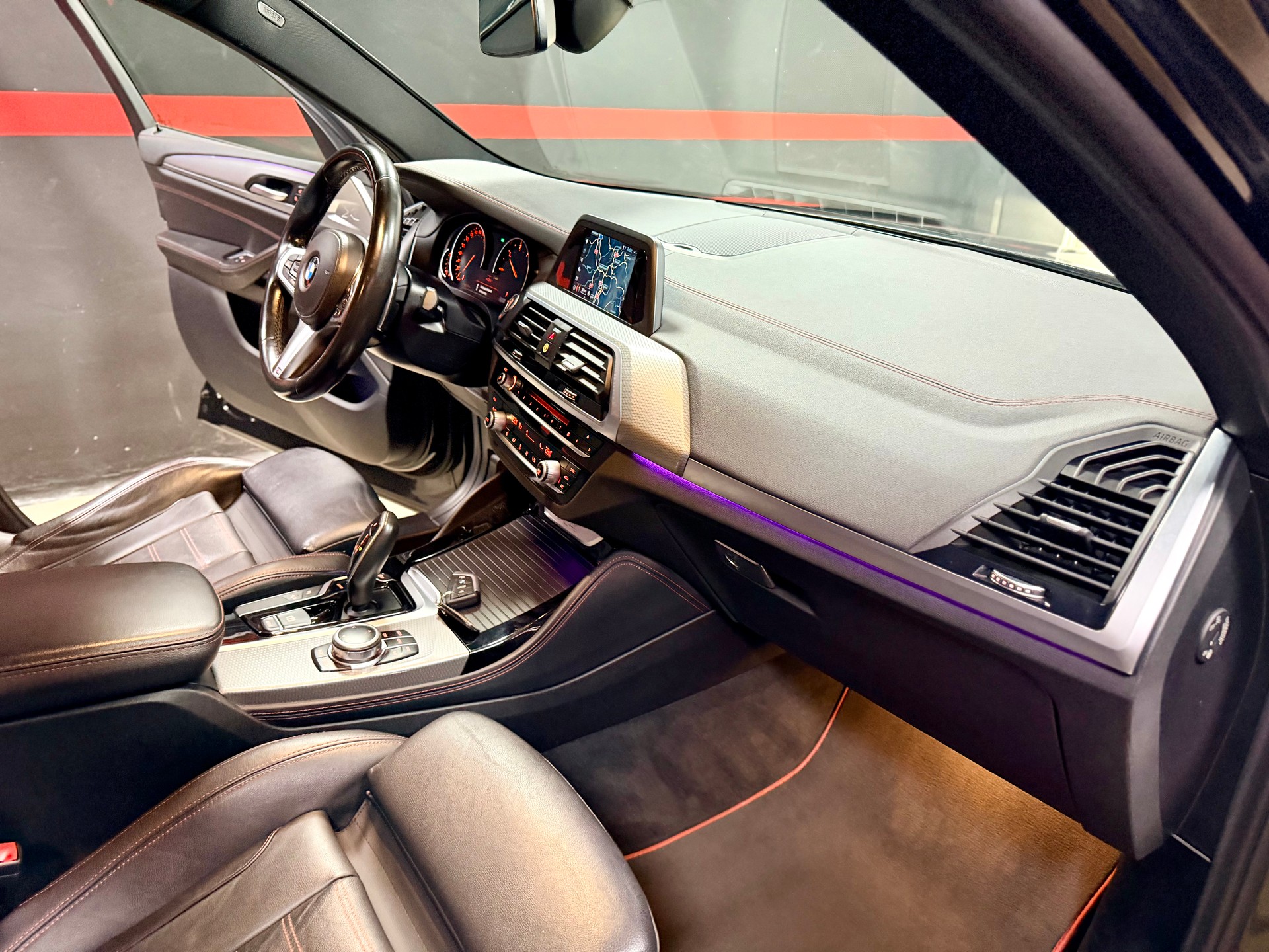 BMW X4 xDrive 25d M Sport X Steptronic-image-13